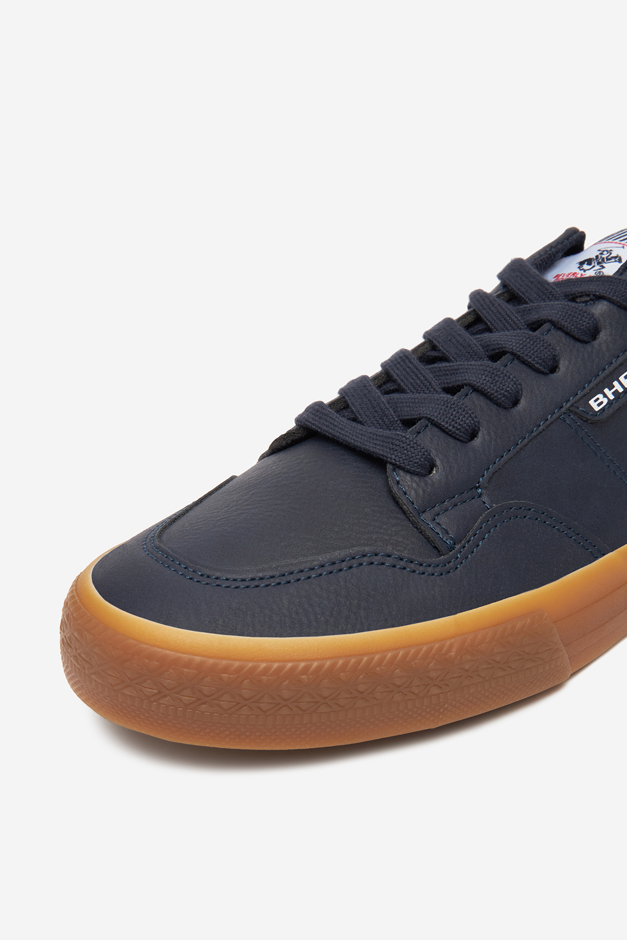 Sneakersy Tmavomodrá