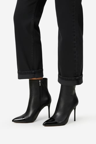 NINE WEST CEO-MAYA-01 Črna