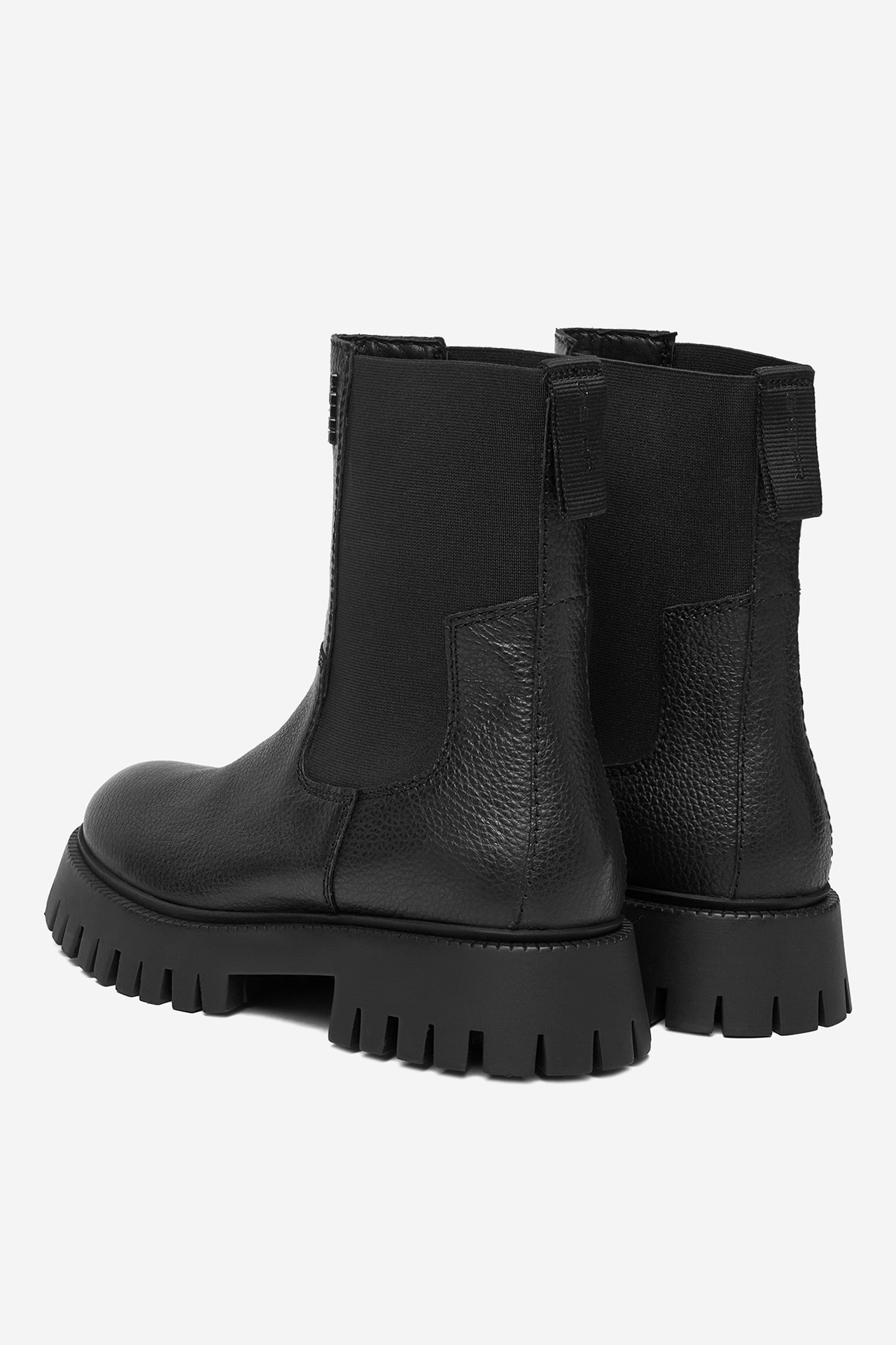 Kotníková obuv s elastickým prvkem Černá