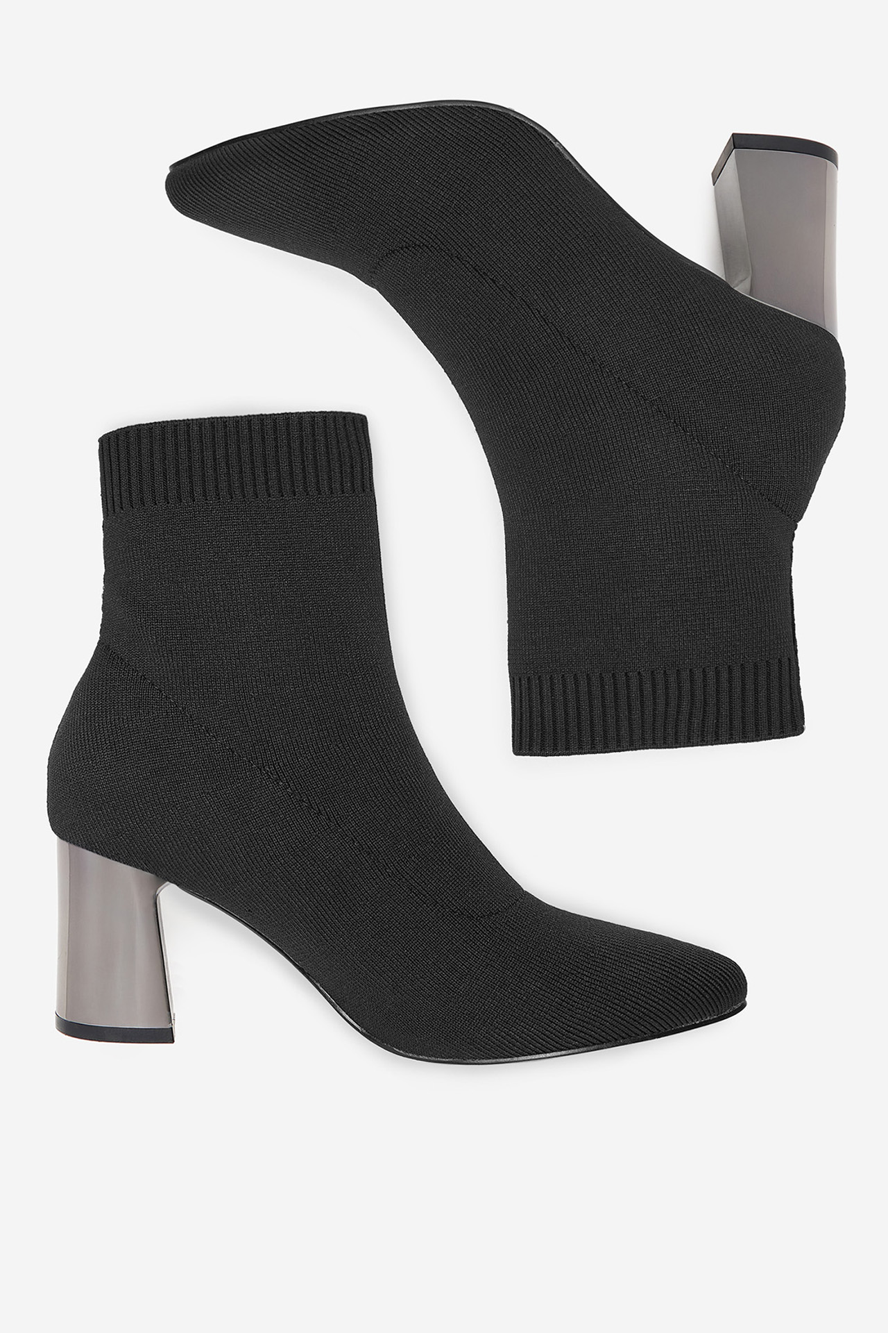 Polokozačky Černá