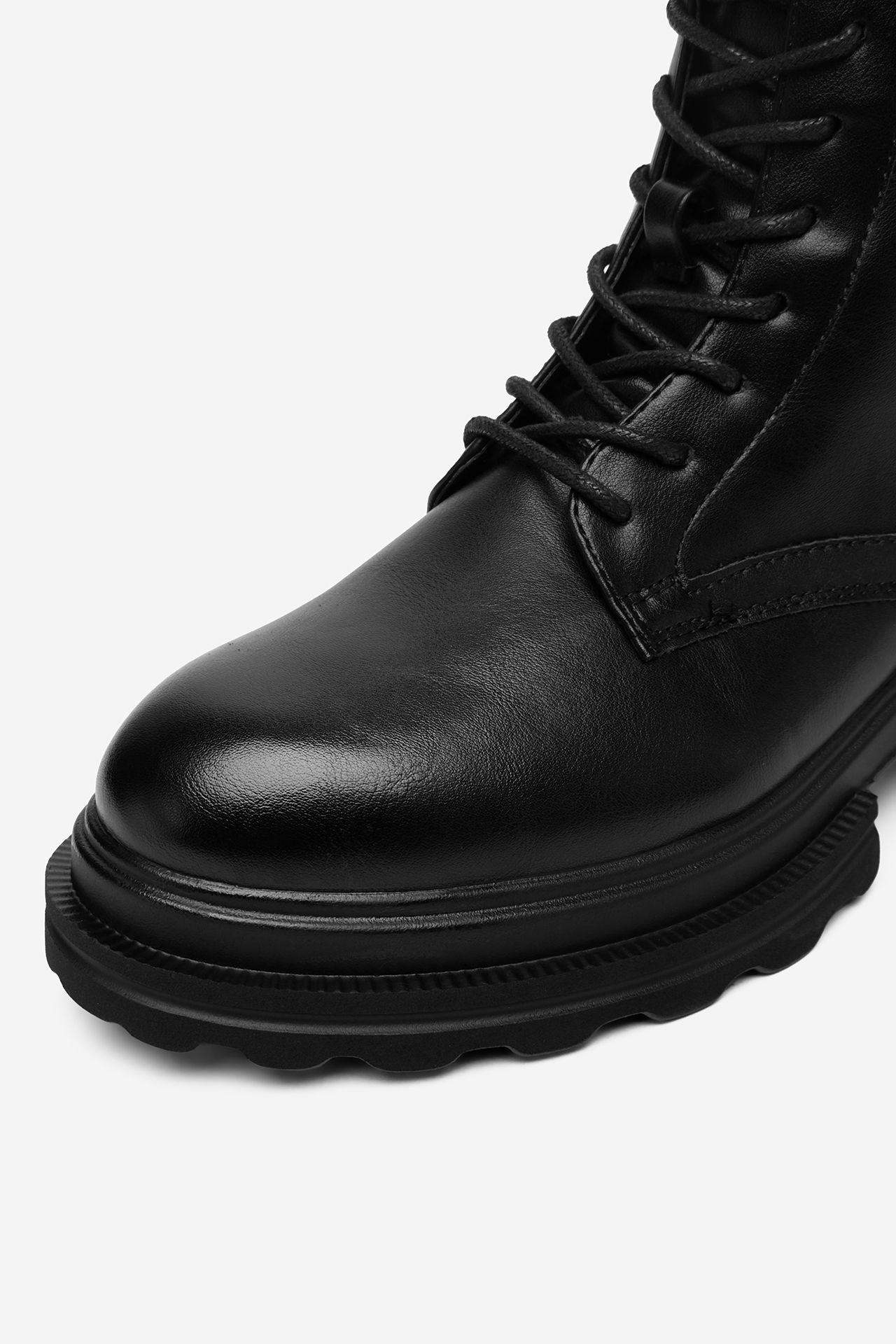 Kotníková obuv Černá