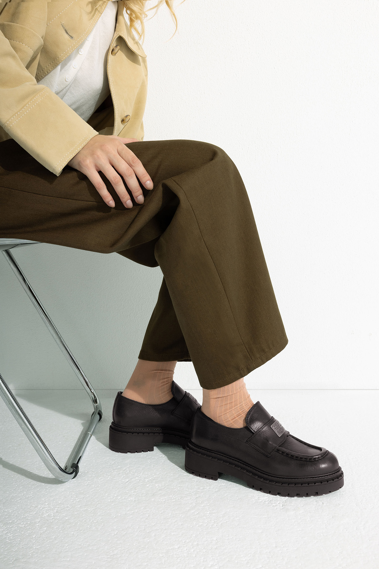 Čevlji brez vezalk Črna