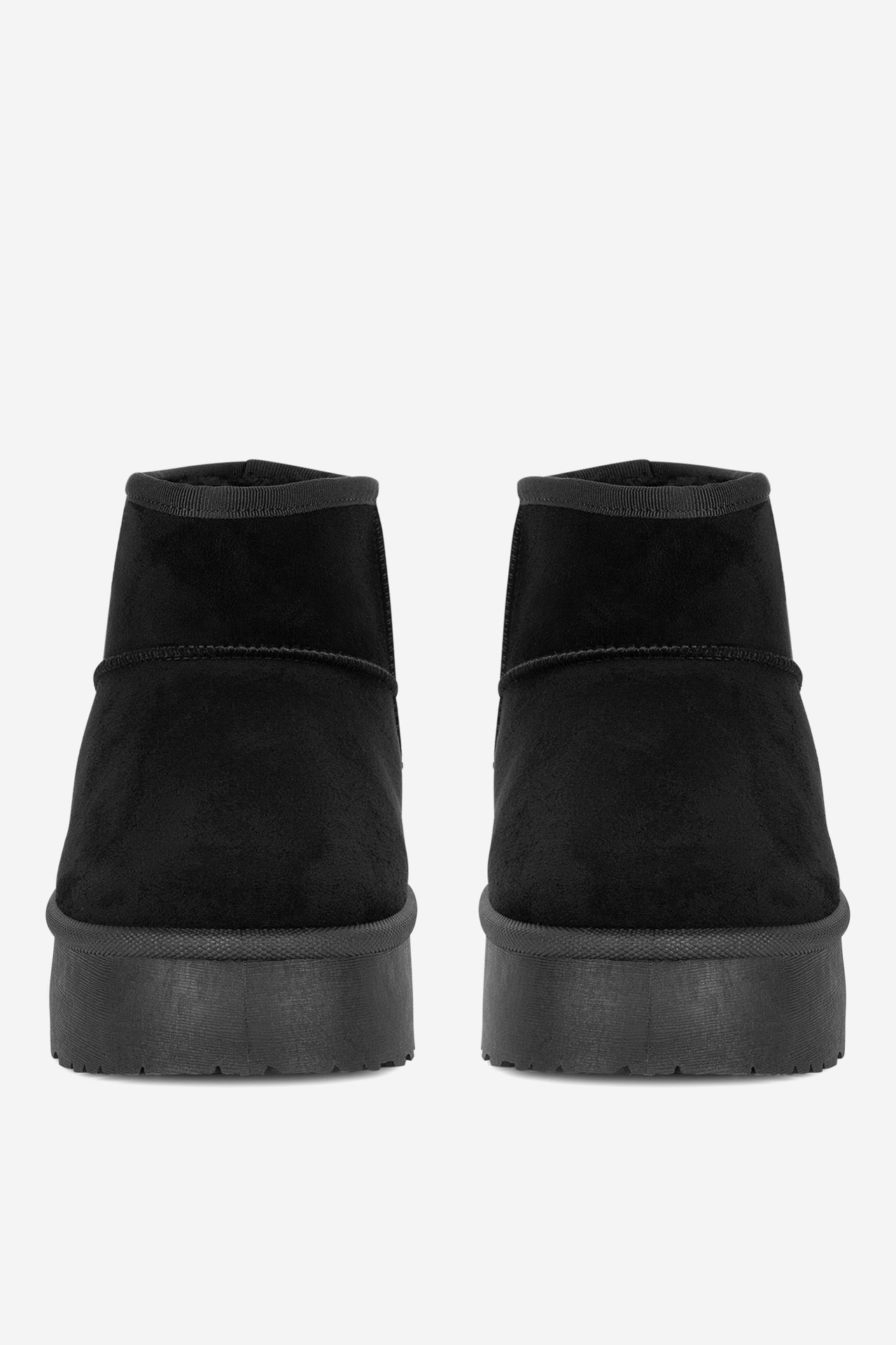 Polokozačky Černá