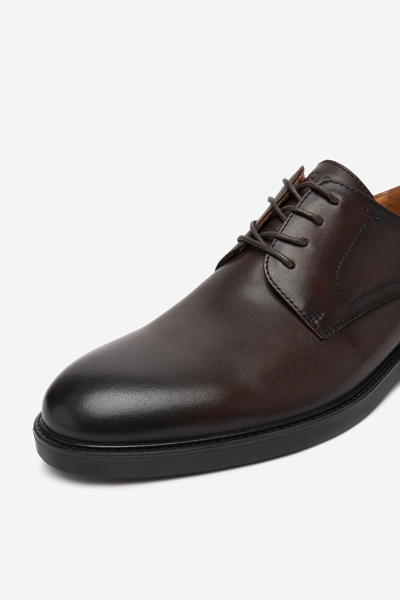 Polobotky Tmavě hnědá