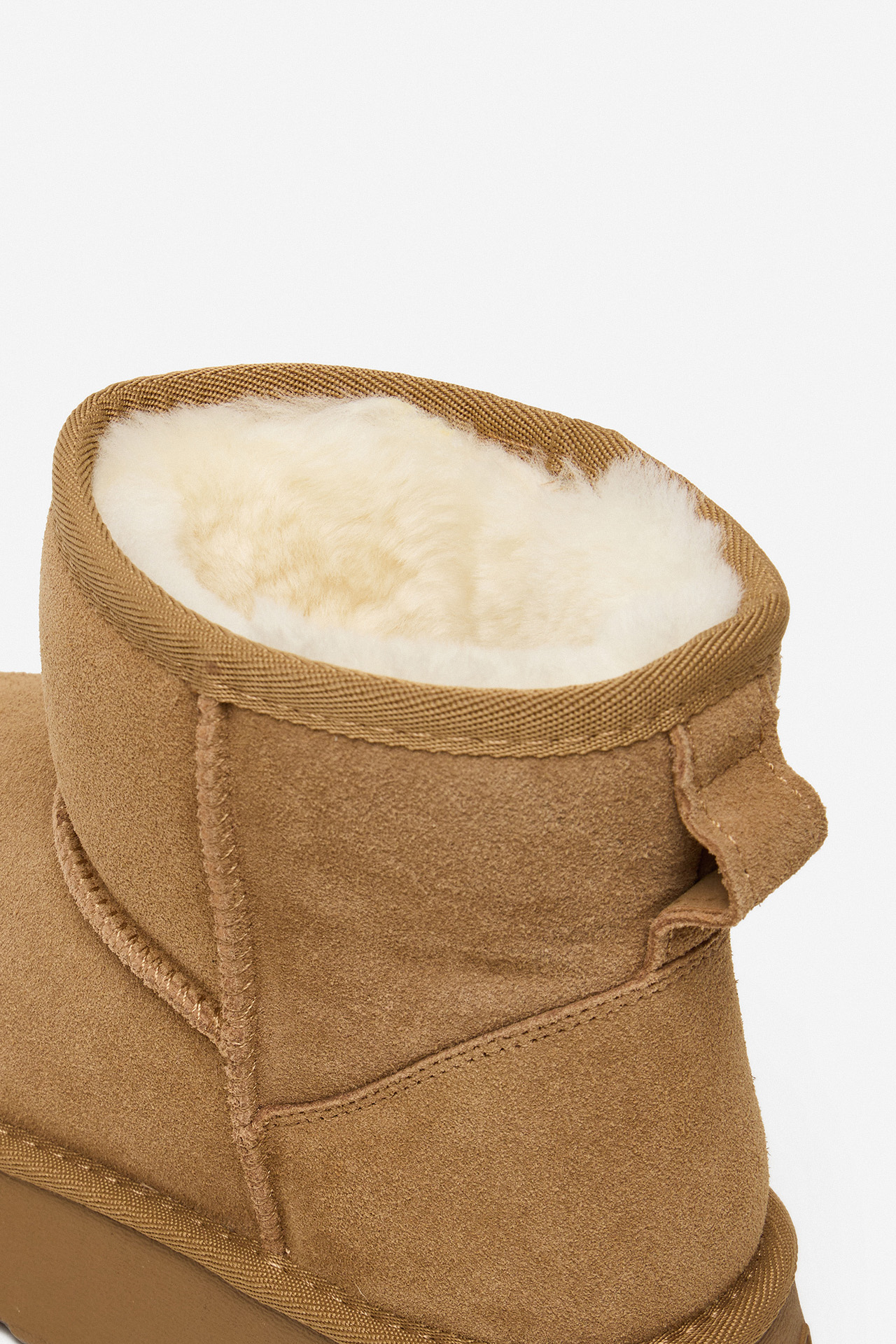 Sněhule Světle hnědá