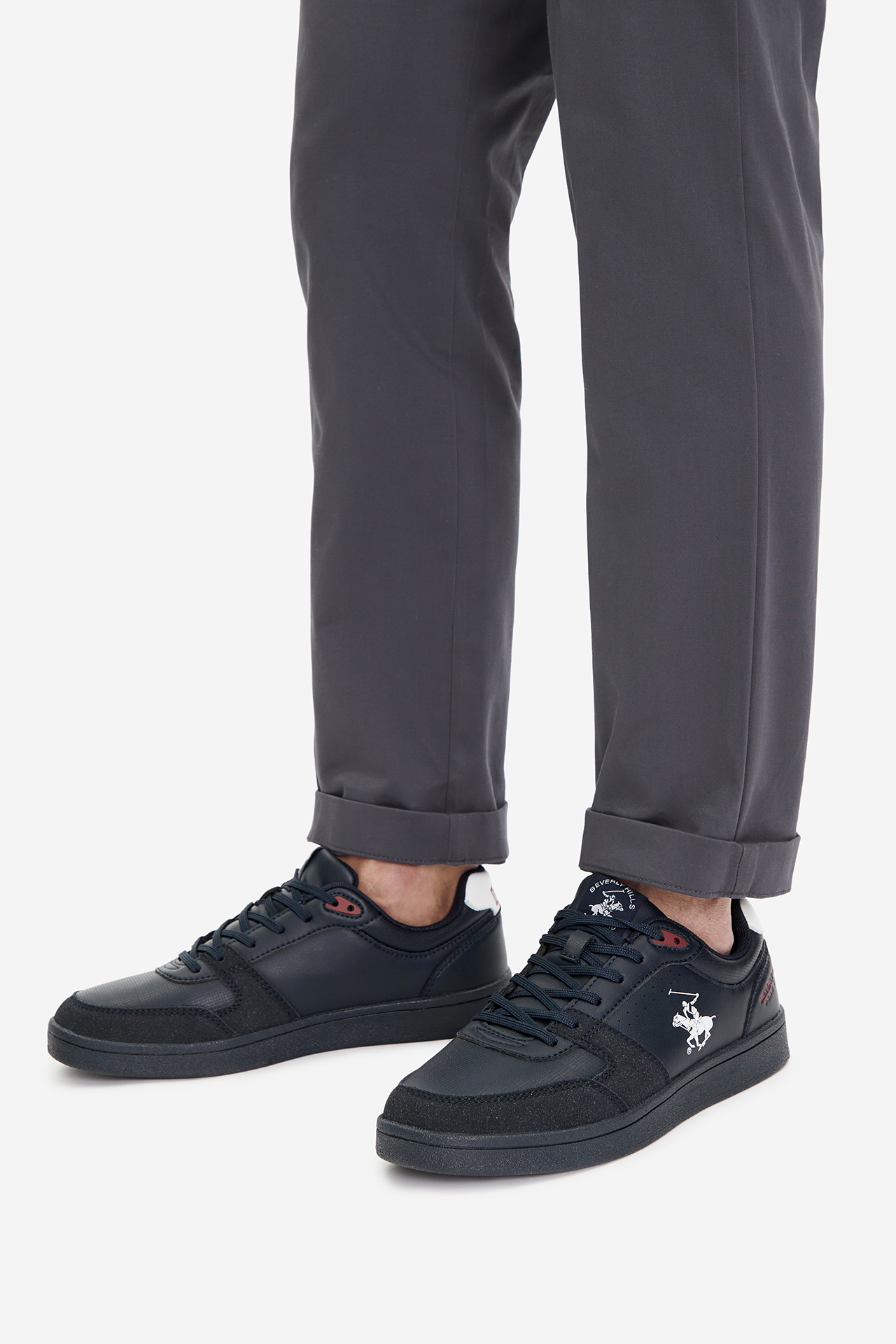 Sneakersy Tmavomodrá