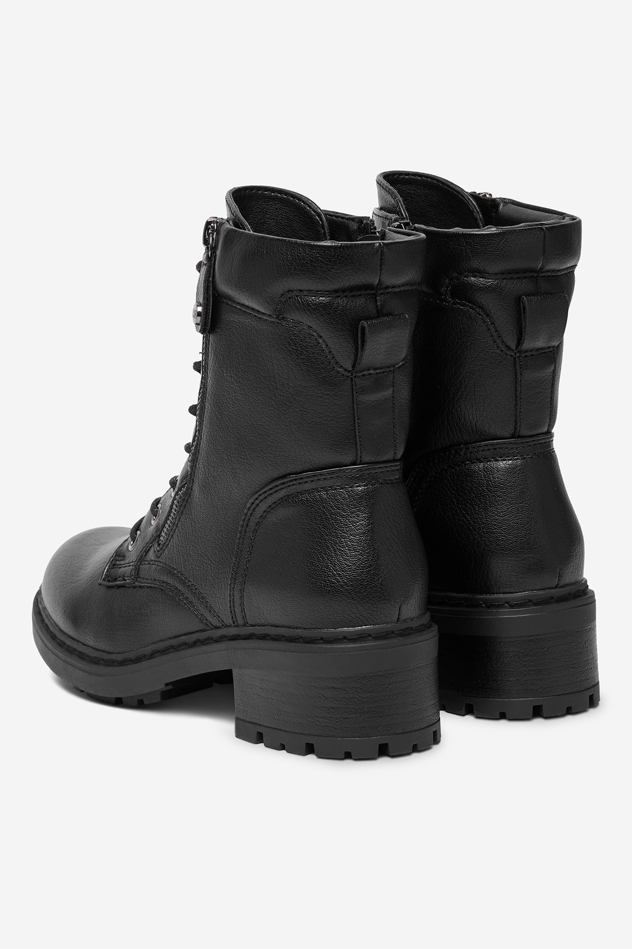 Kotníková obuv Černá