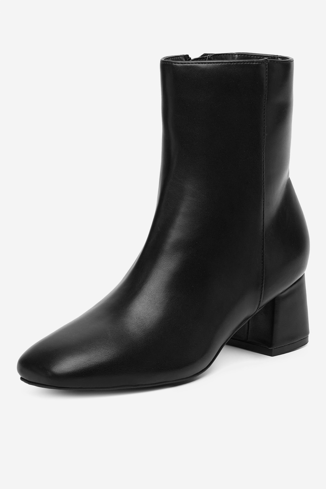 Polokozačky Černá