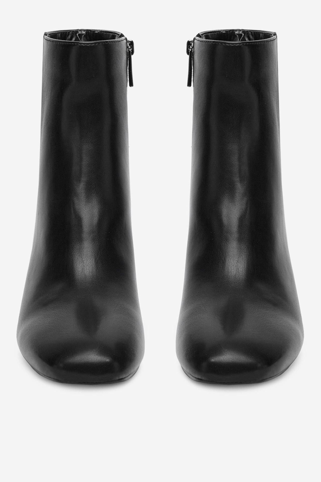 Polokozačky Černá