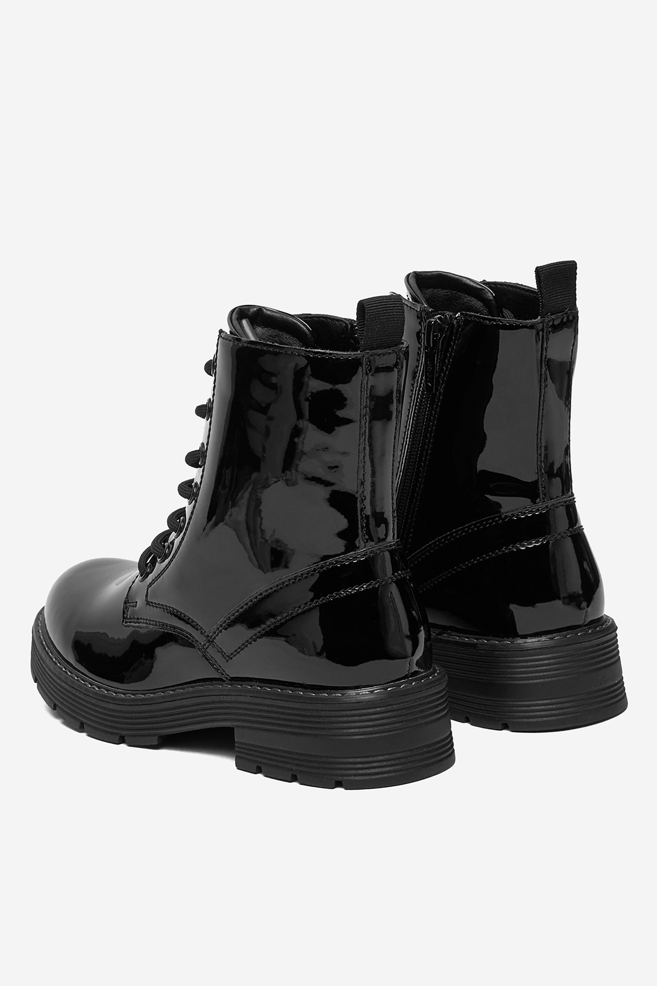 Kotníková obuv Černá