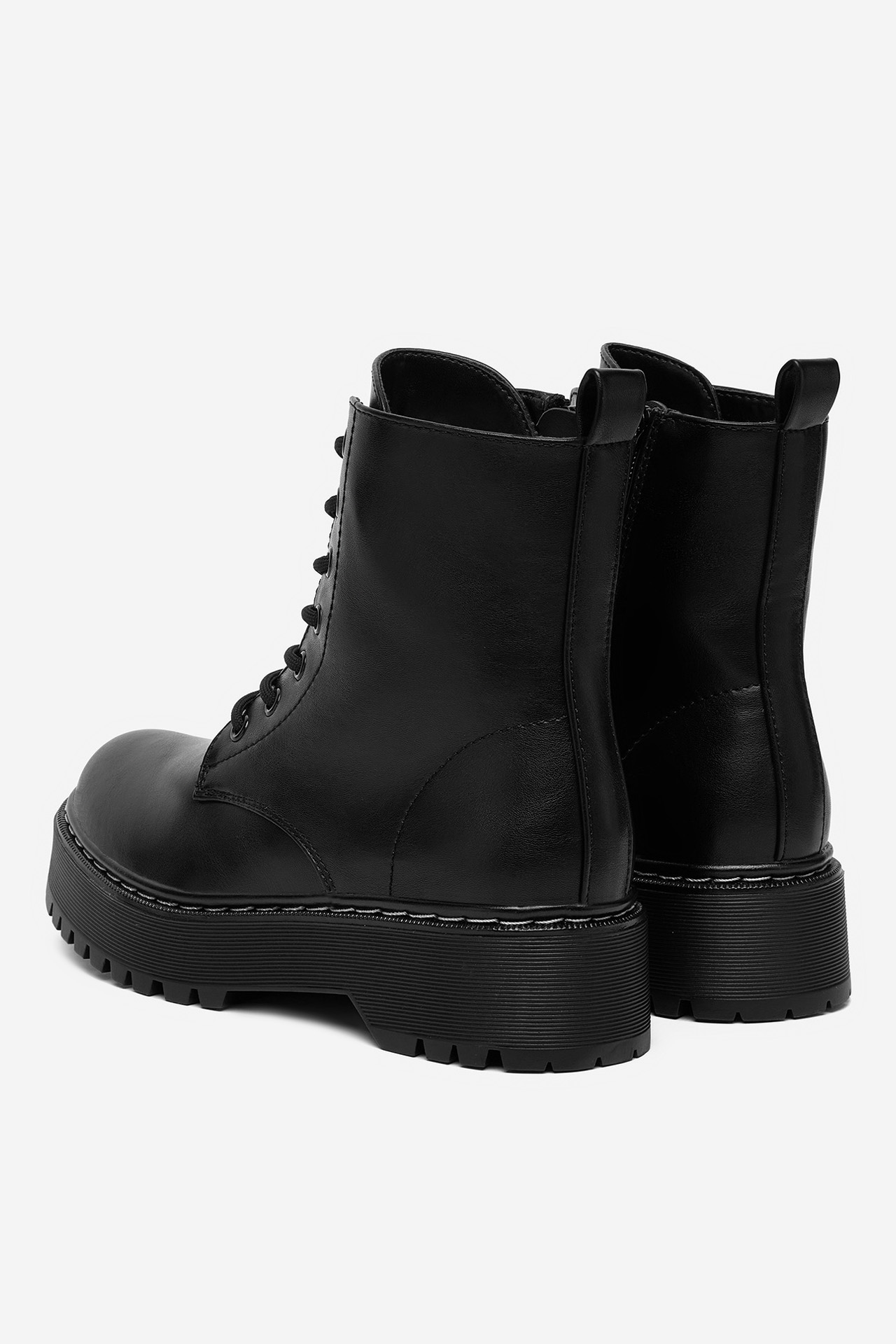 Kotníková obuv Černá