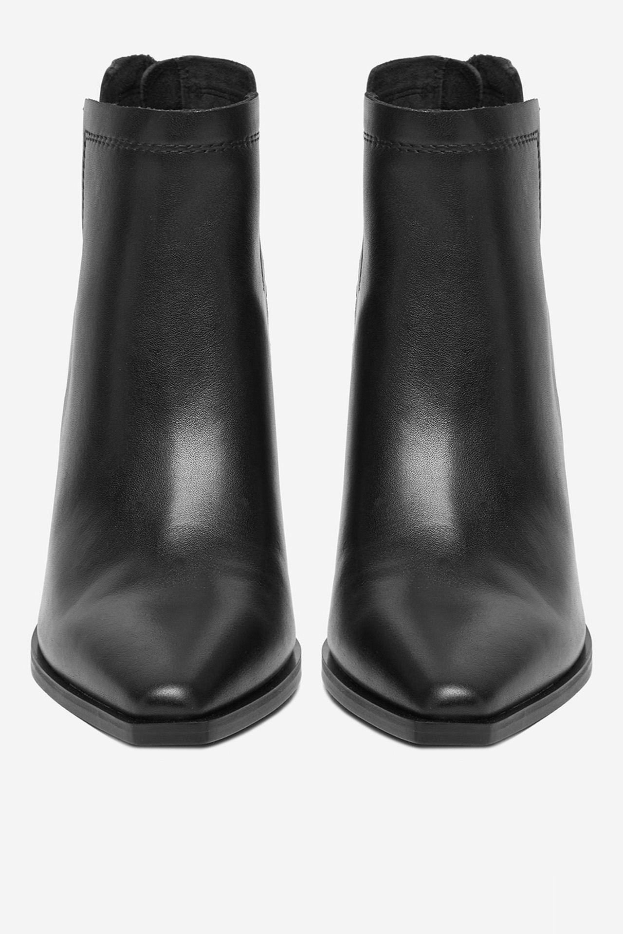 Polokozačky Černá