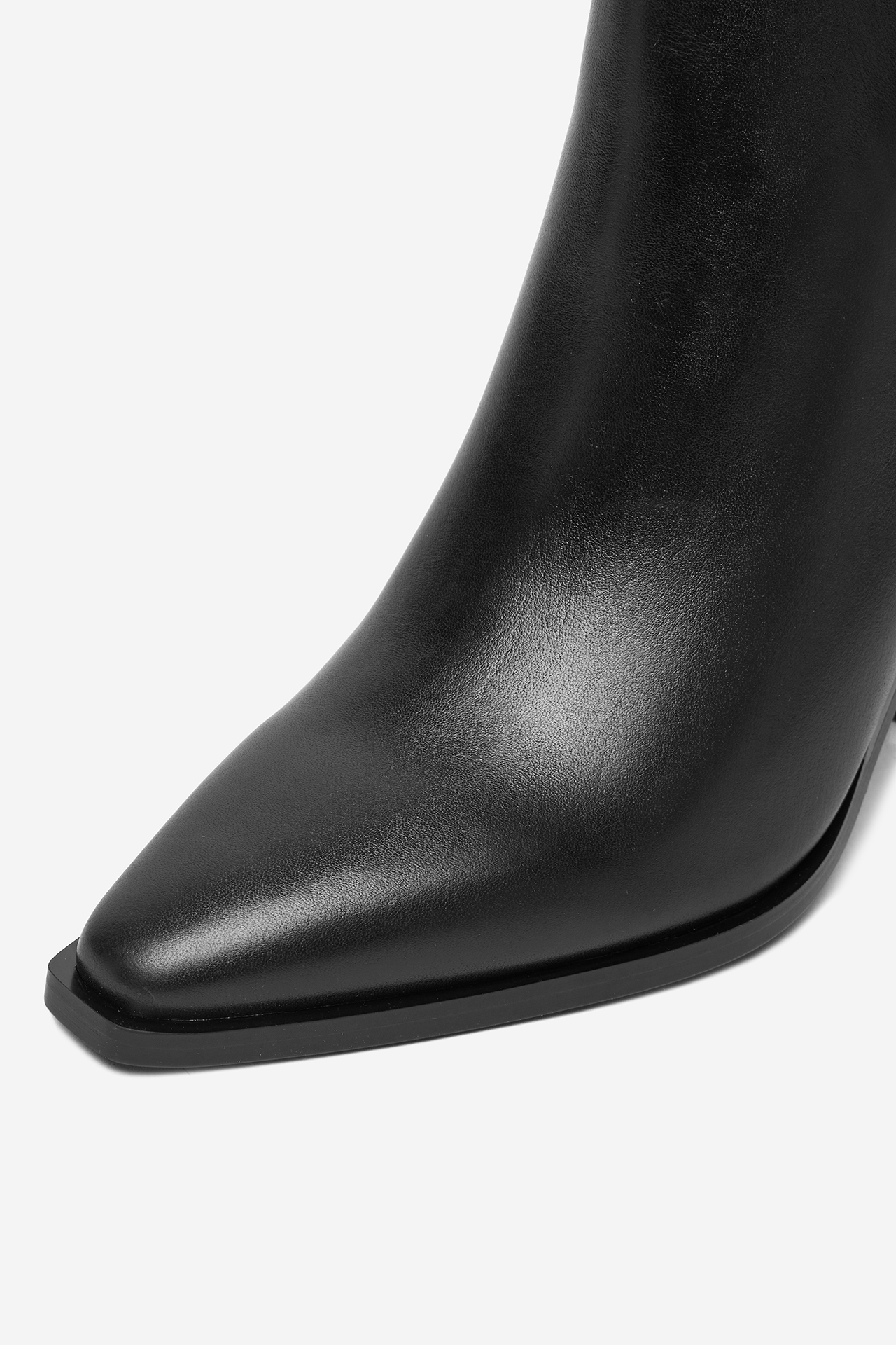 Polokozačky Černá