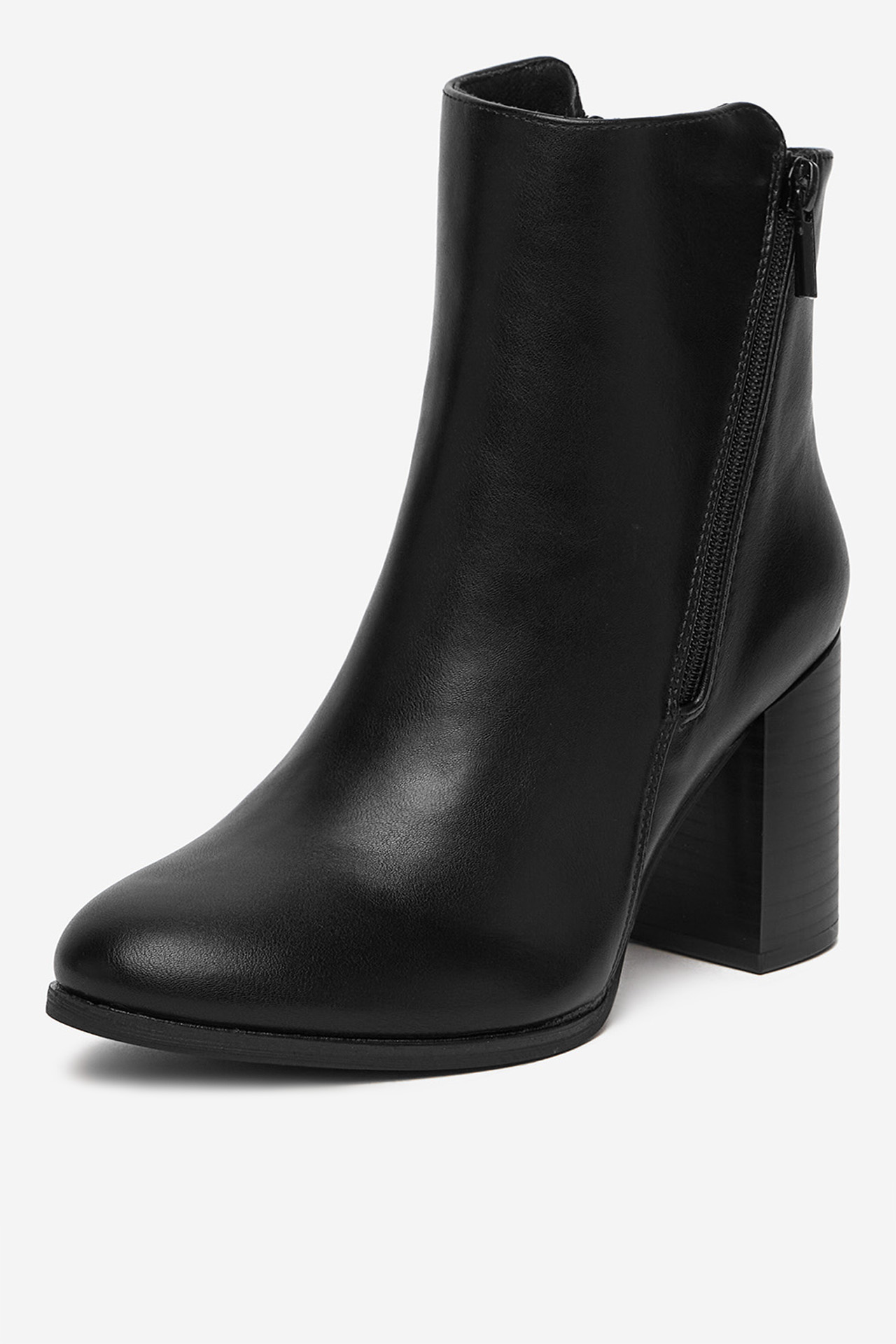 Polokozačky Černá