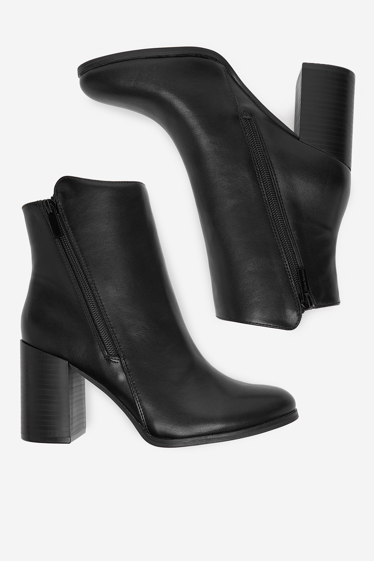 Polokozačky Černá