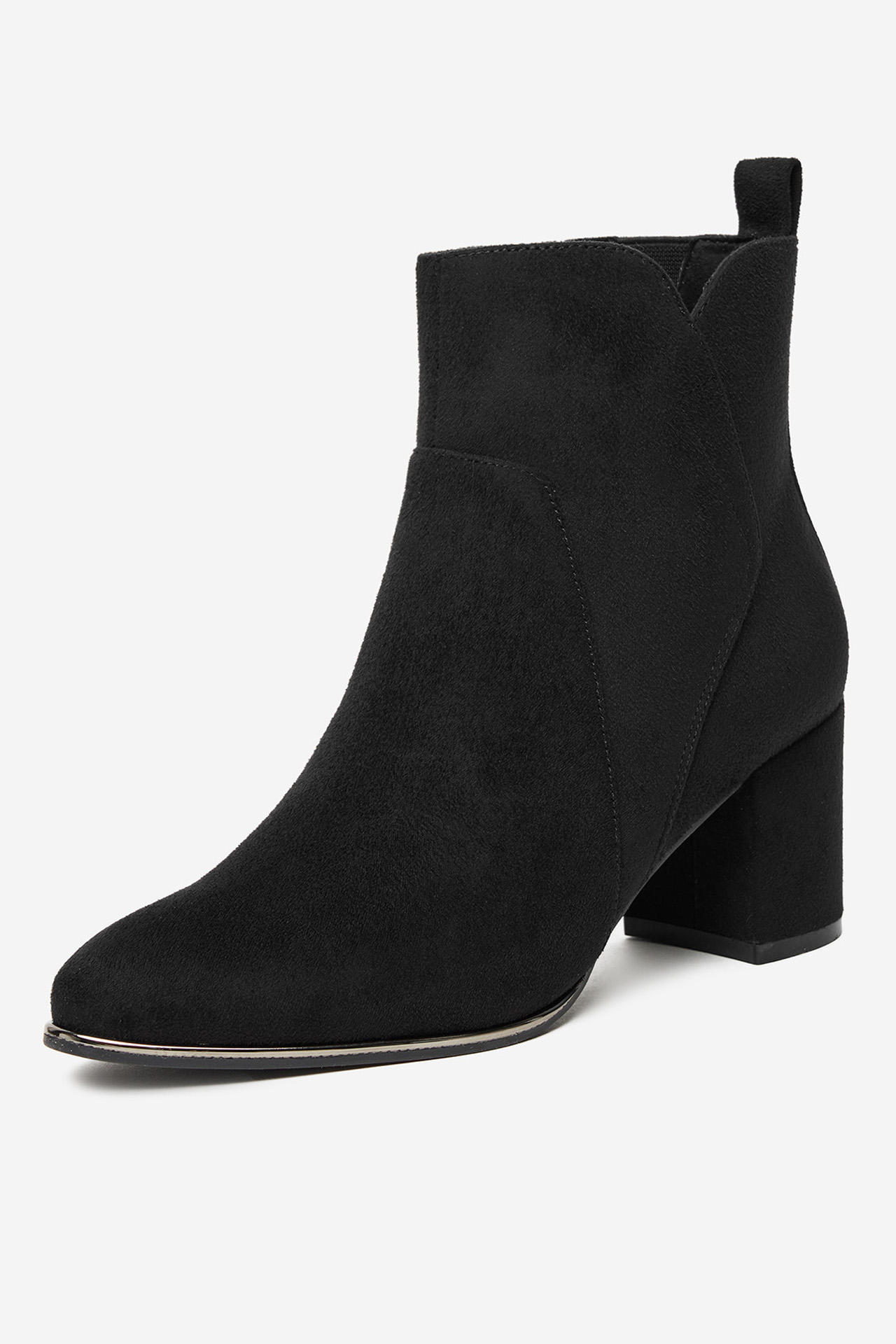 Polokozačky Černá