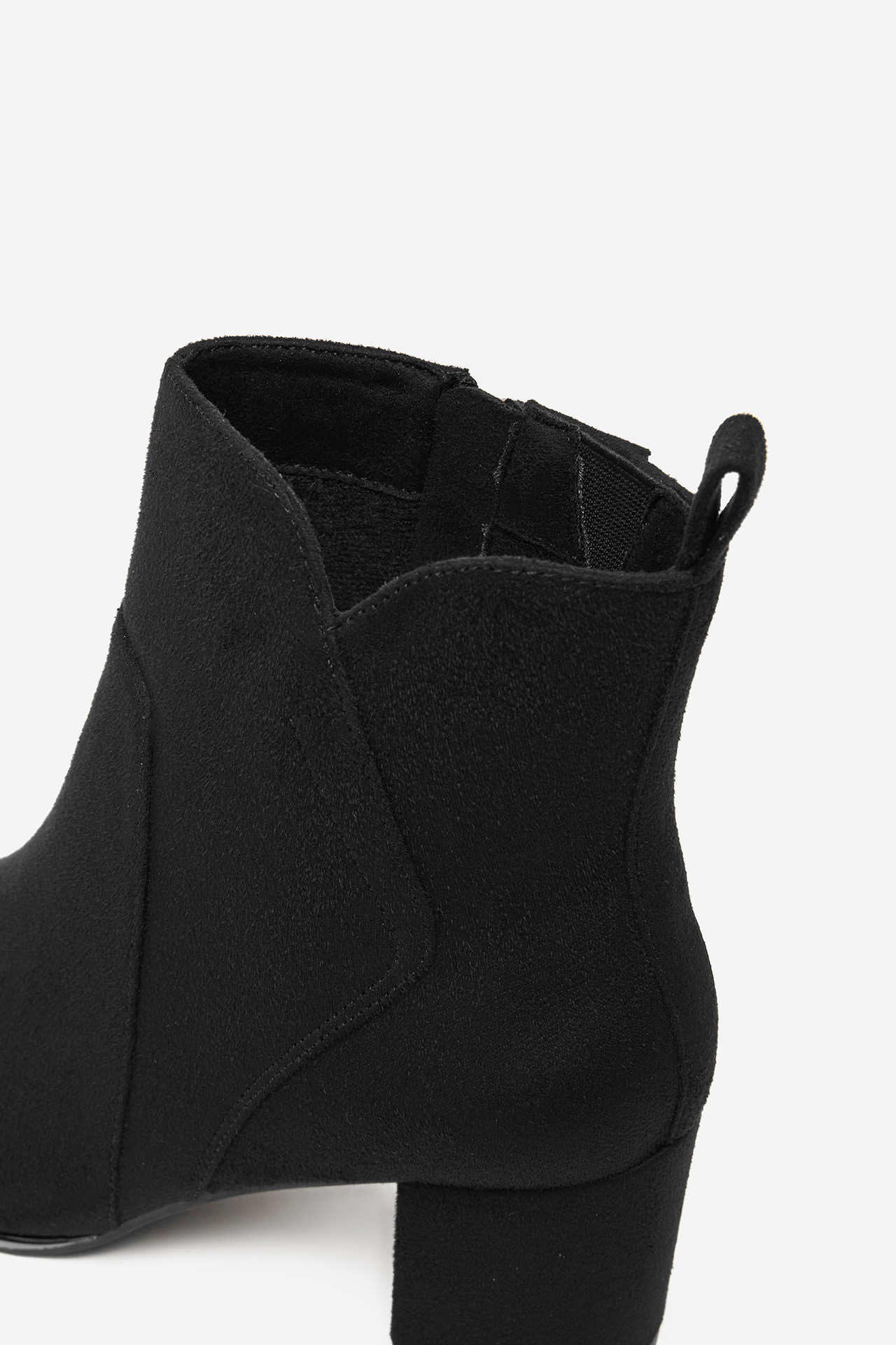 Polokozačky Černá