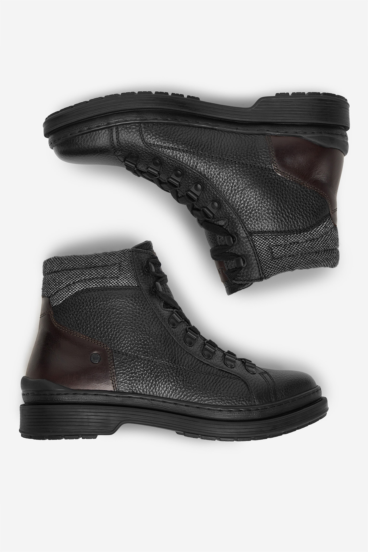 Gležnjarji z vezalkami Črna