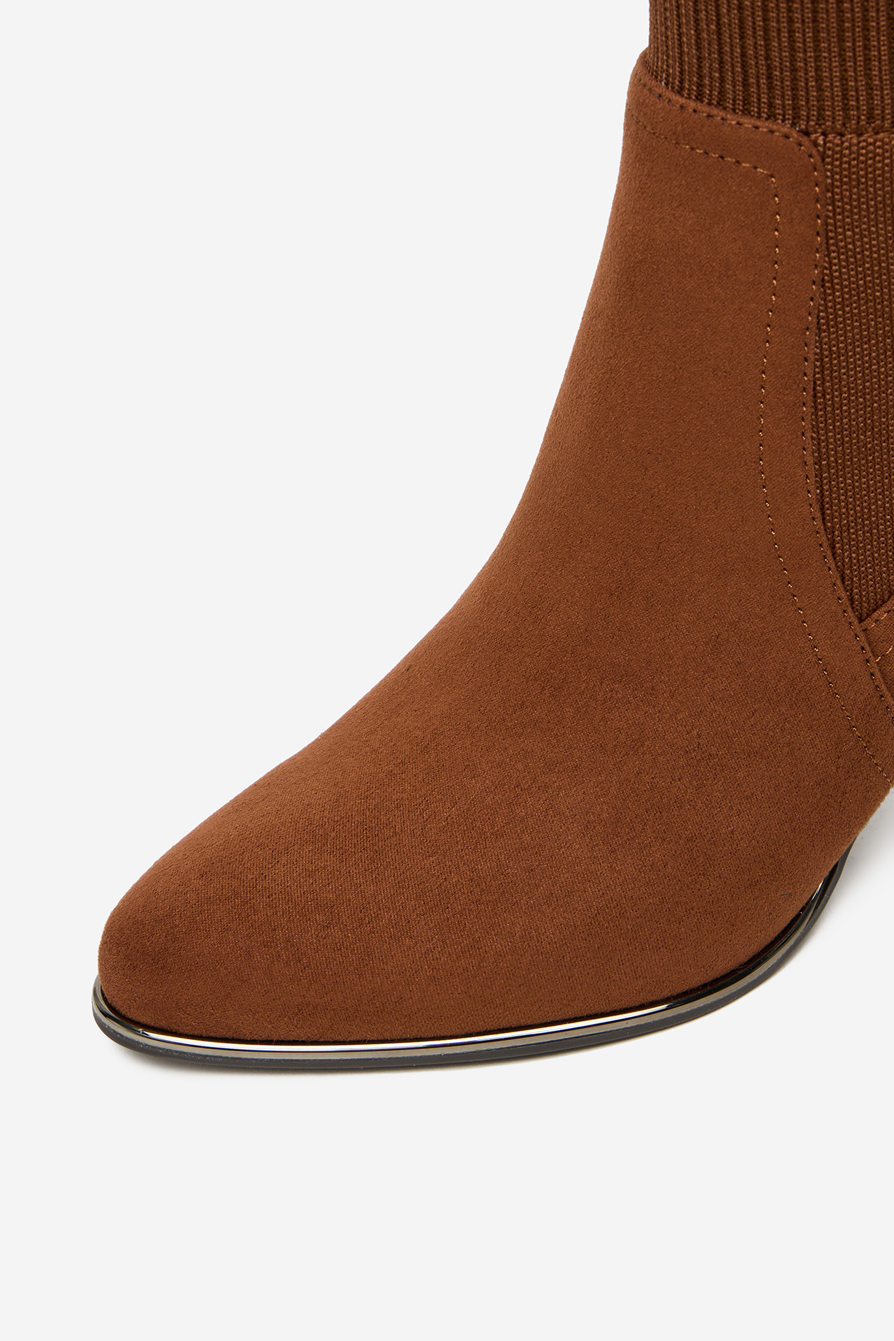 Polokozačky Hnědá