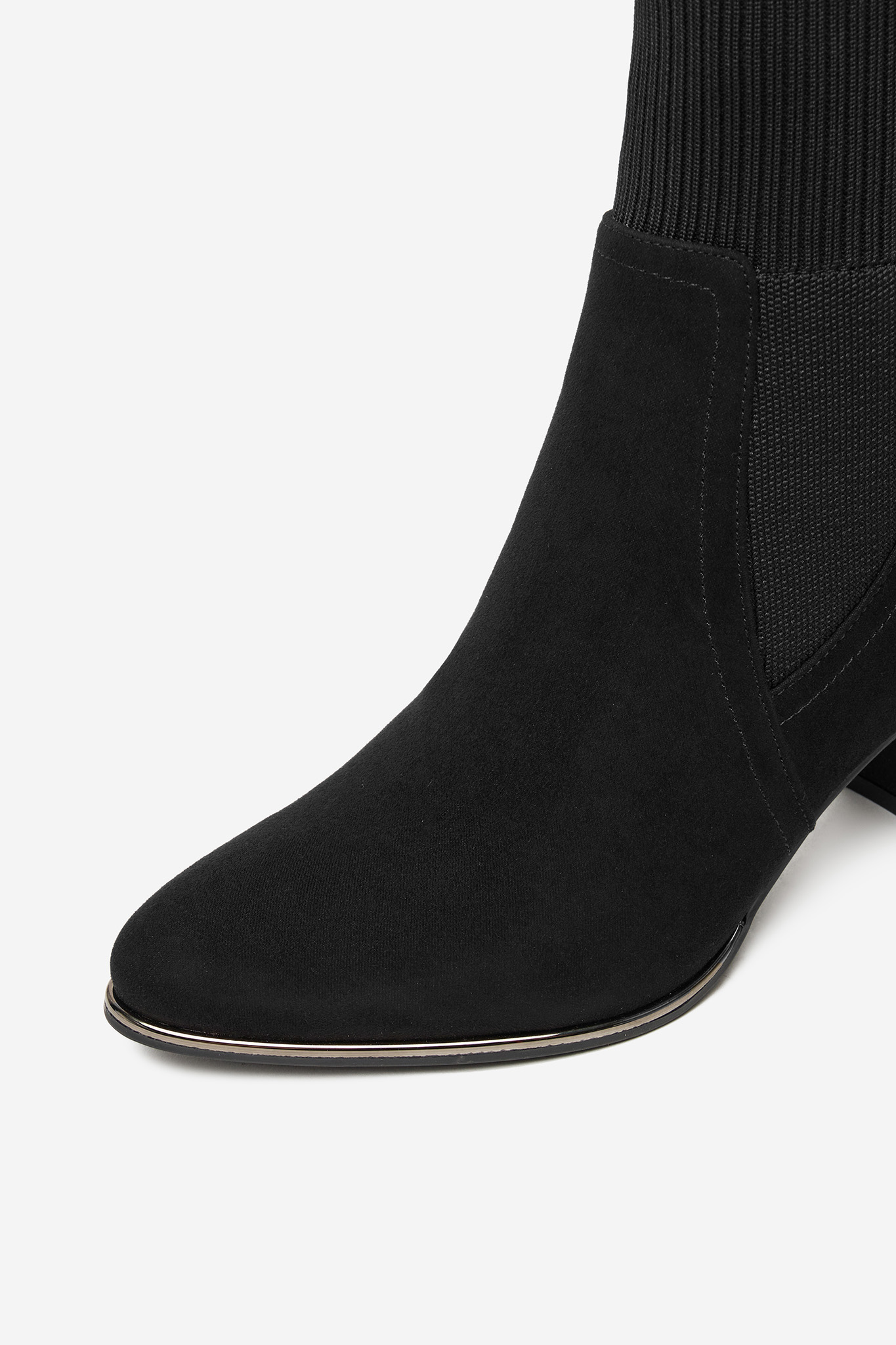 Polokozačky Černá