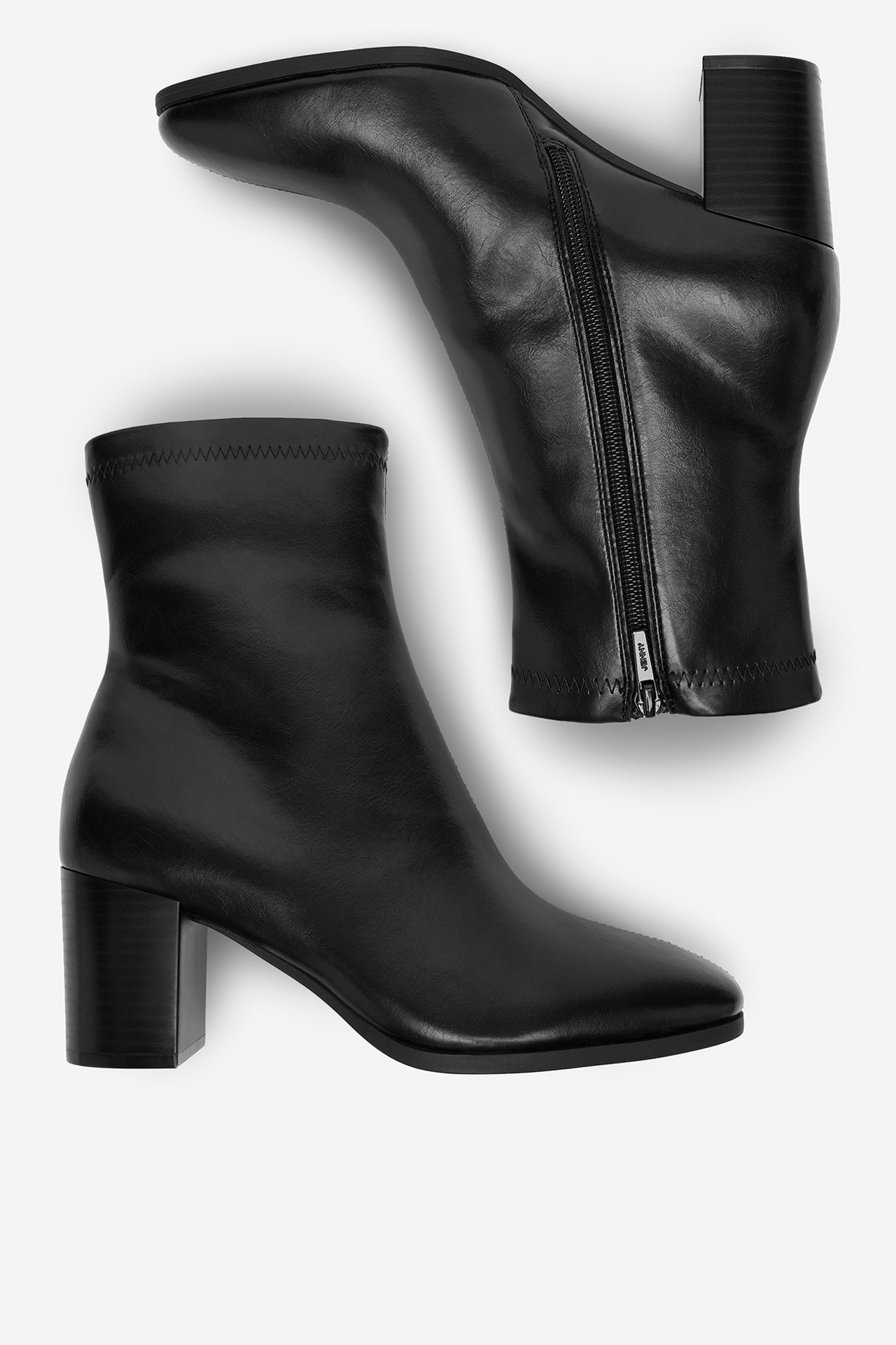 Polokozačky Černá