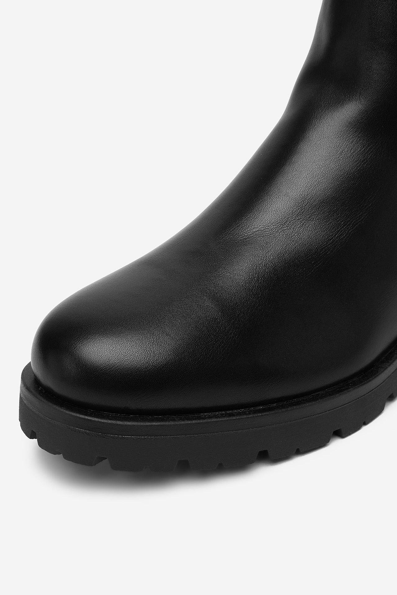 Polokozačky Černá