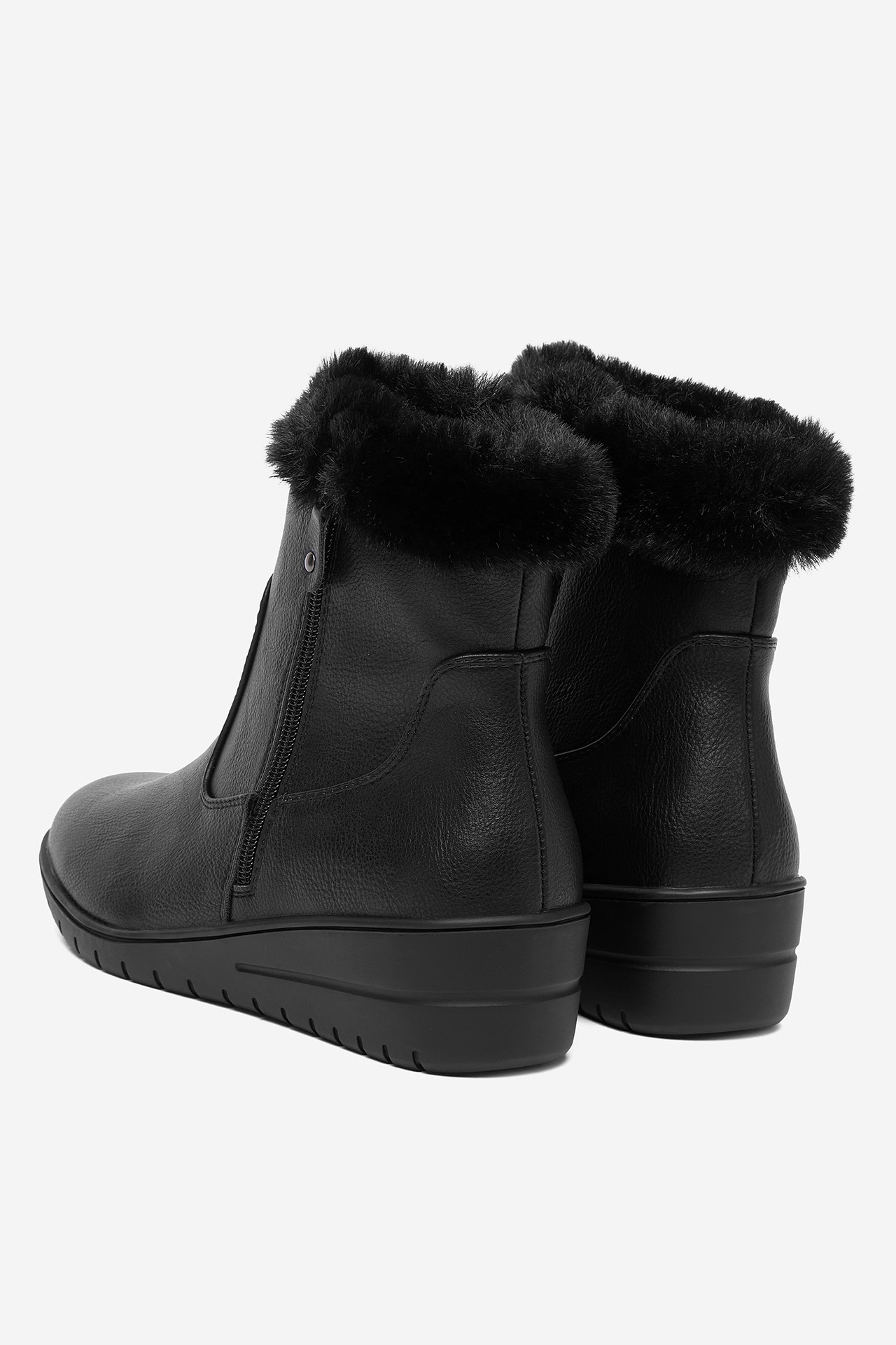 Polokozačky Černá