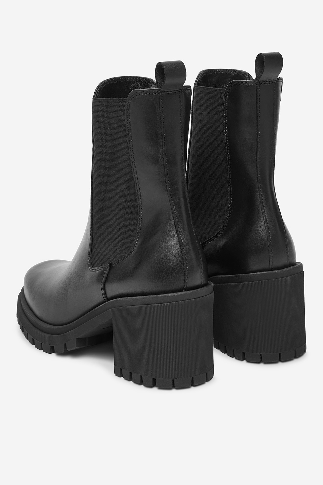 Polokozačky Černá