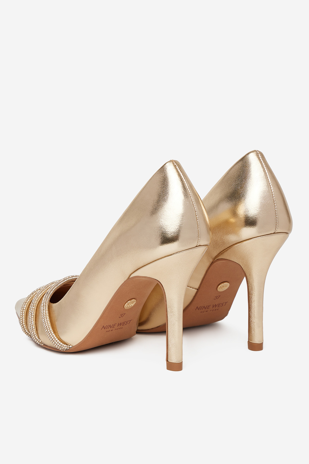 Čevlji z visoko peto Zlata