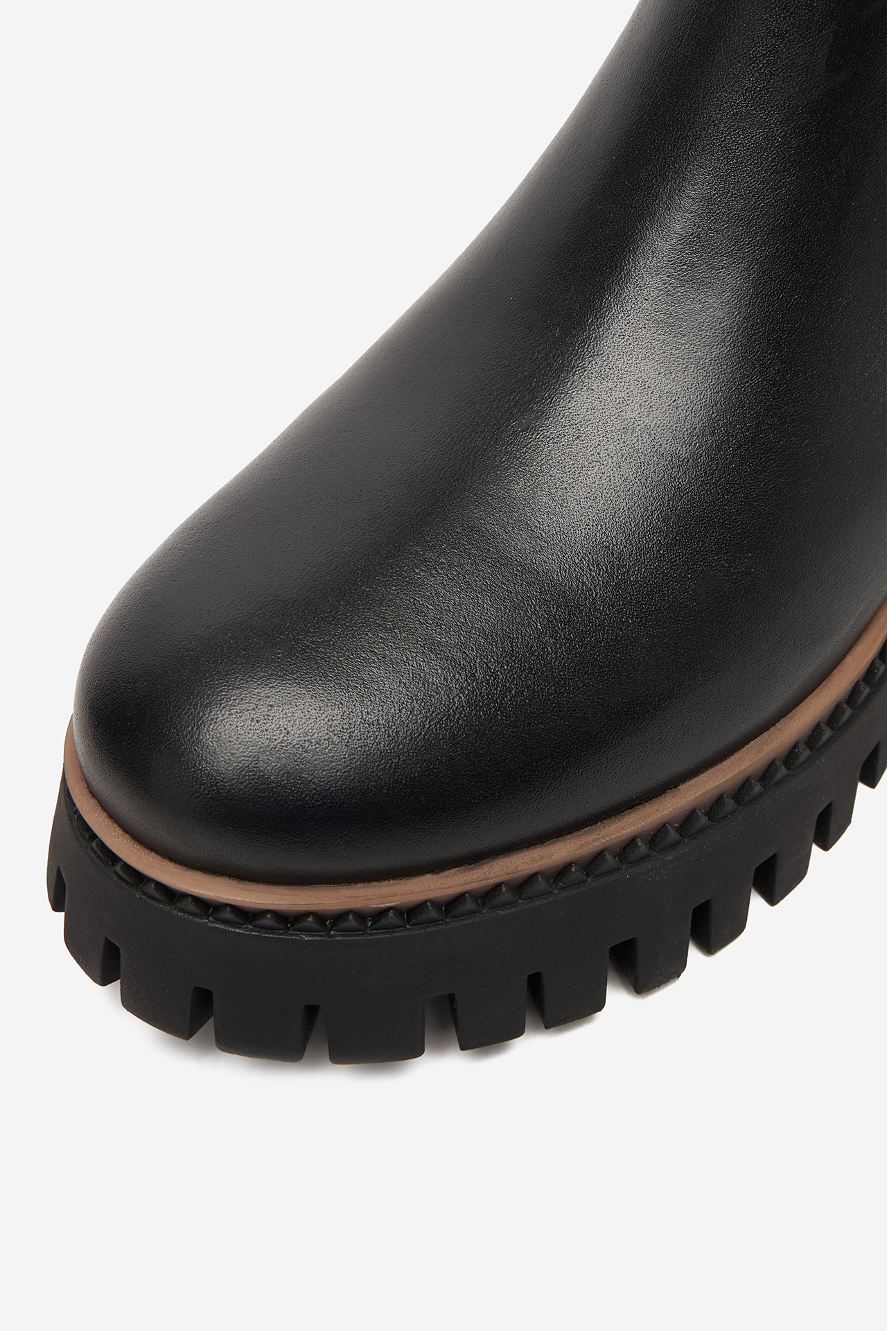 Kotníková obuv s elastickým prvkem Černá