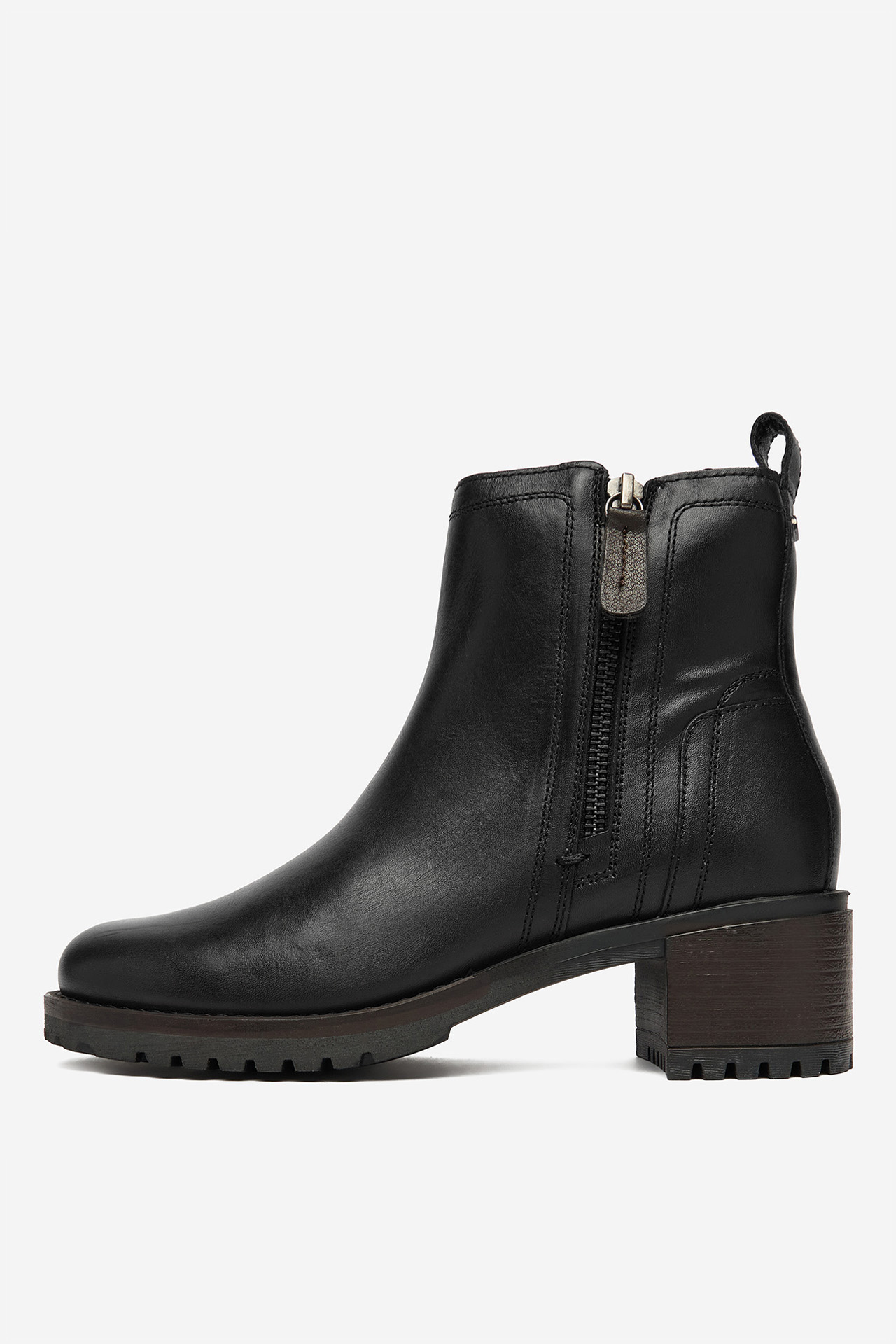 Polokozačky Černá