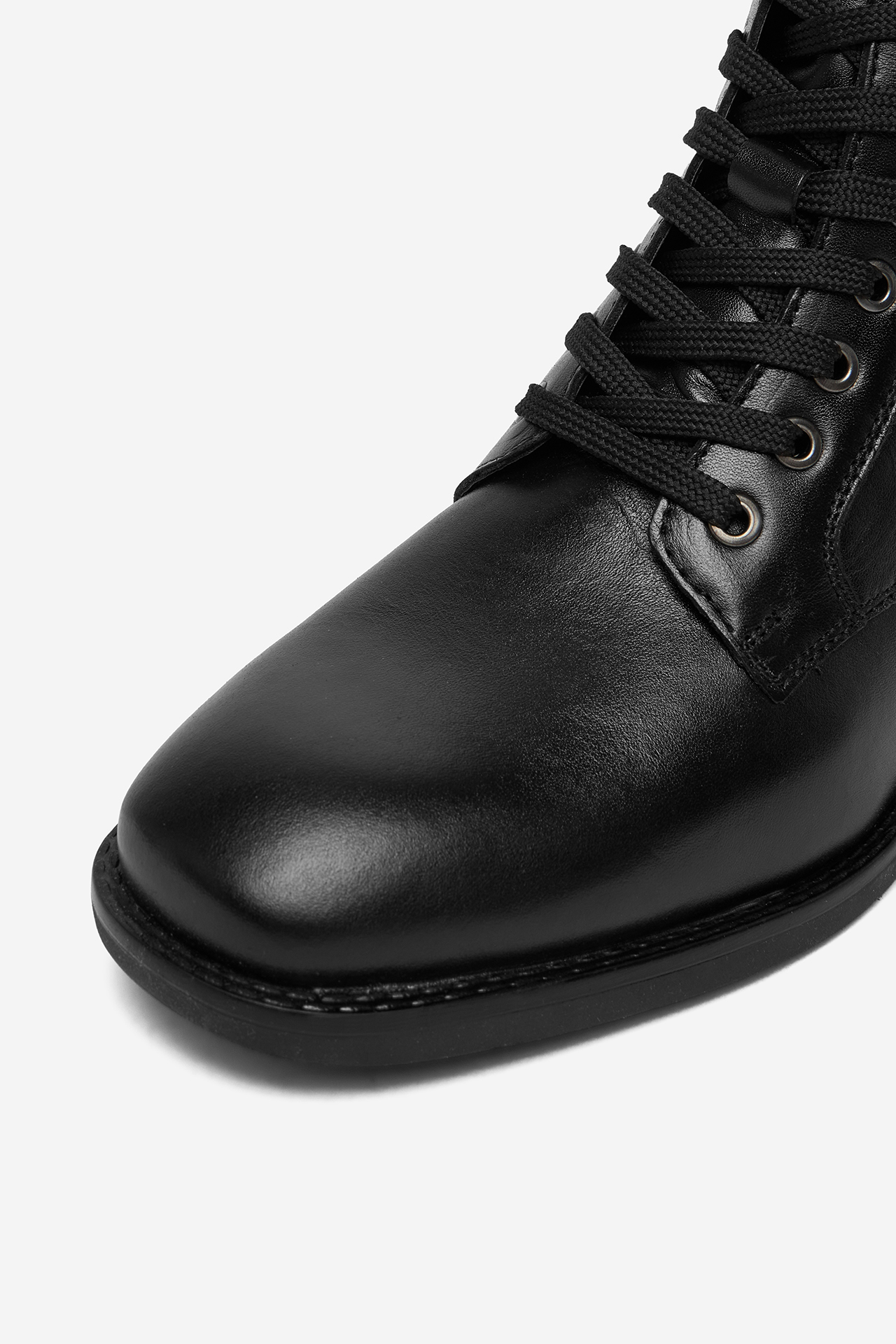 Kotníková obuv Černá