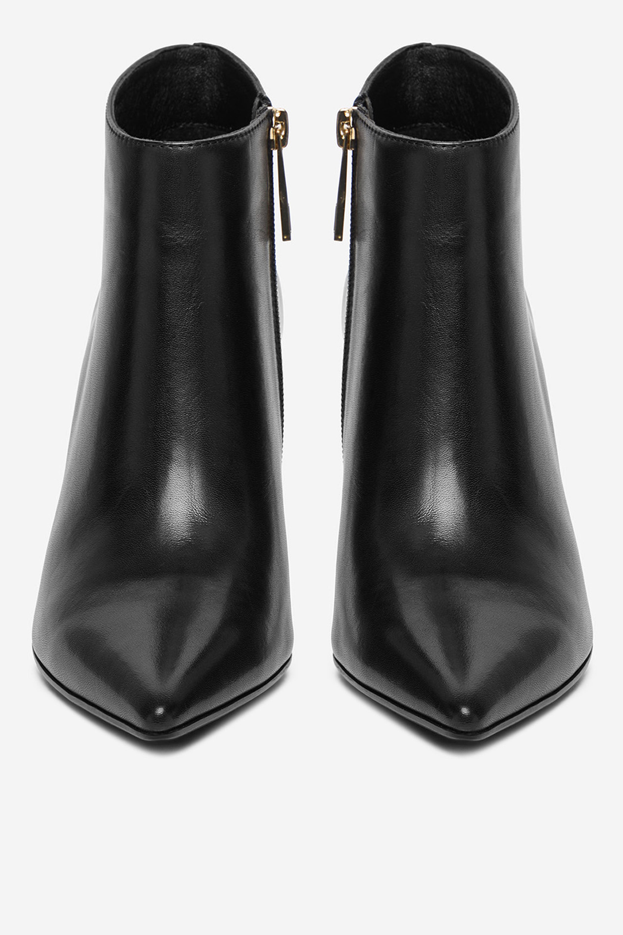 Polokozačky Černá