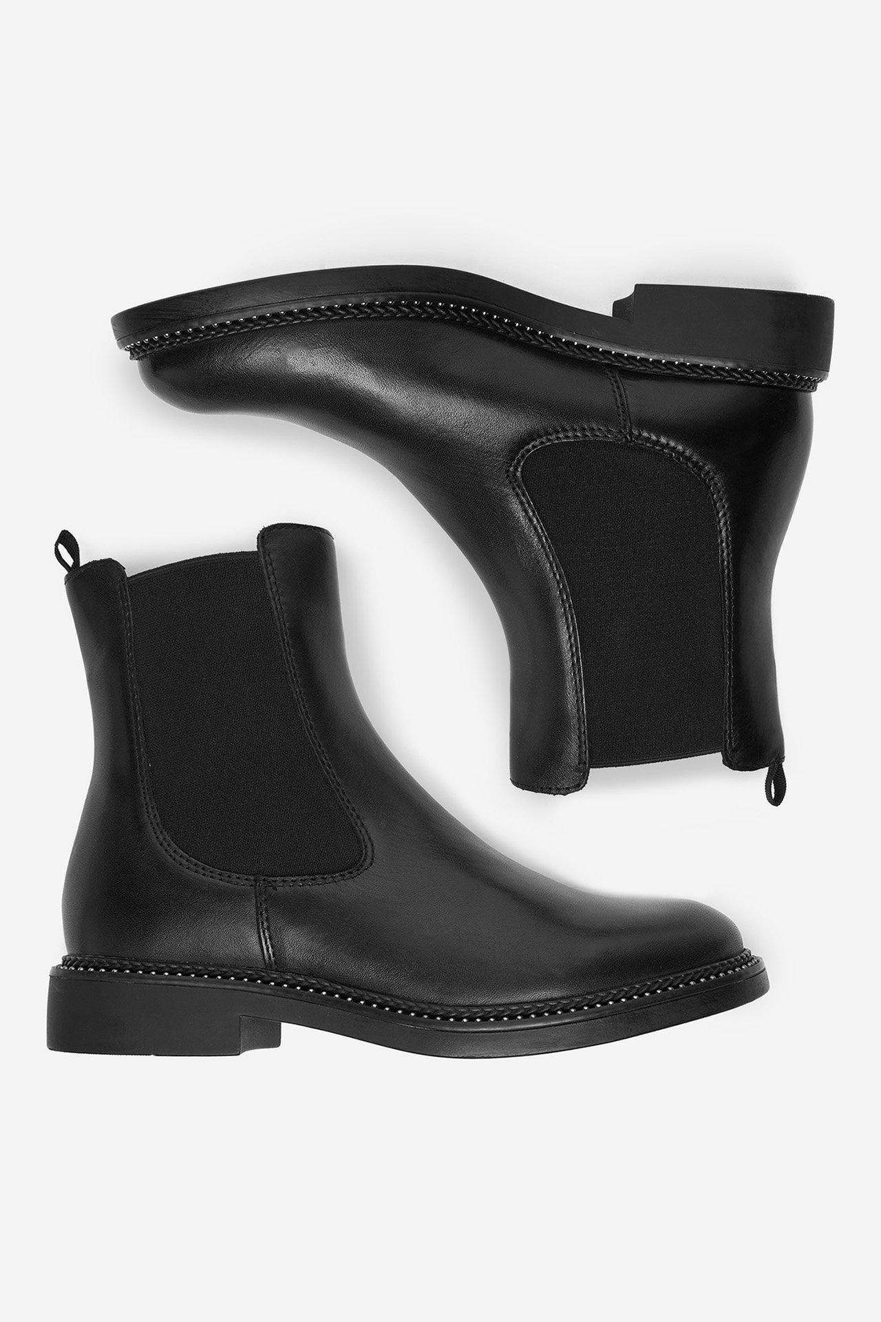 Kotníková obuv s elastickým prvkem Černá