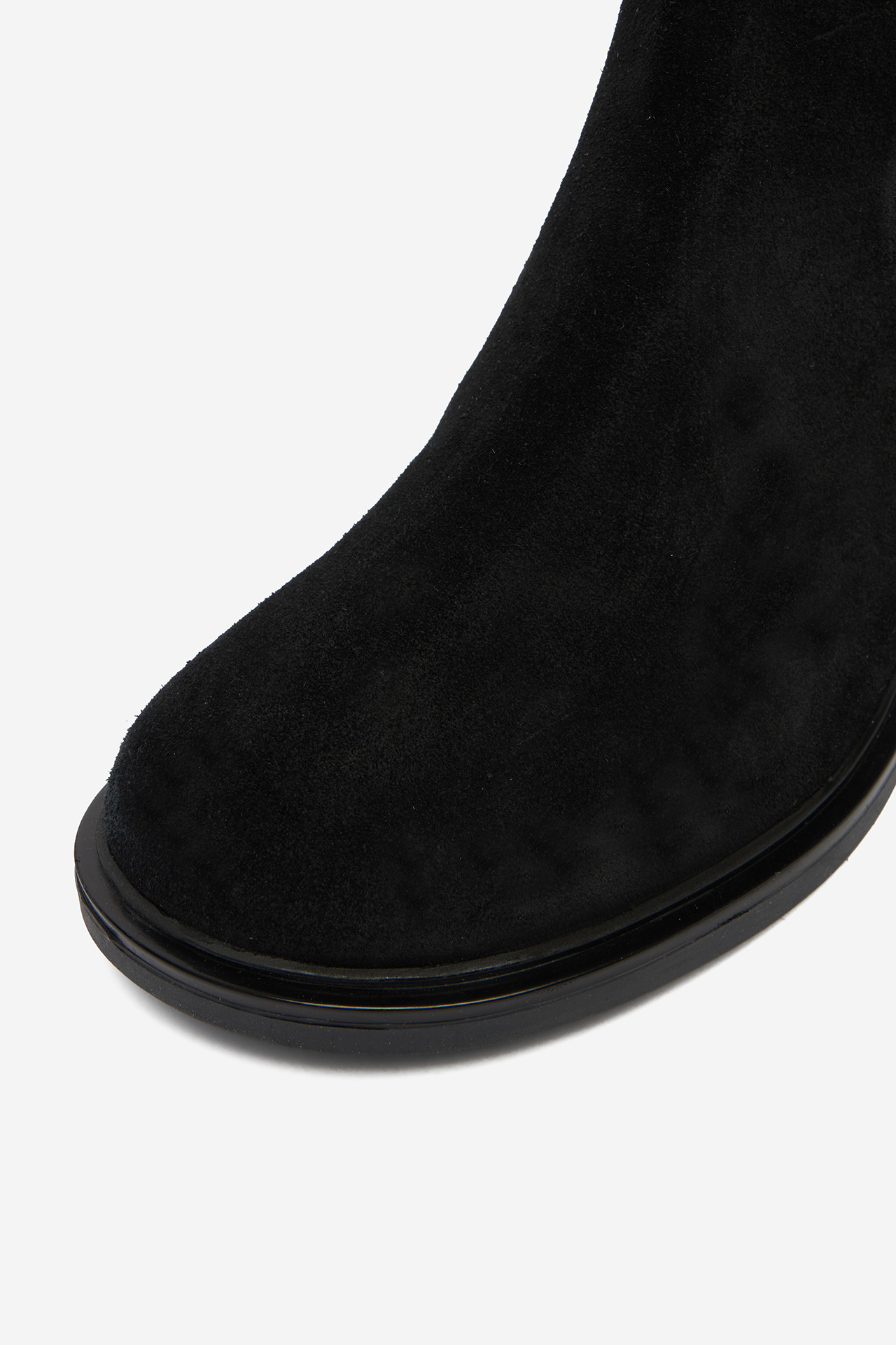 Kotníková obuv s elastickým prvkem Černá