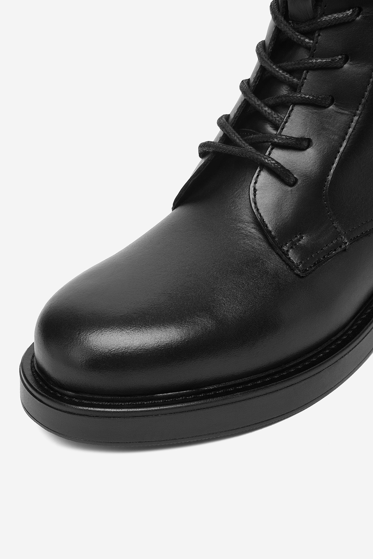 Kotníková obuv Černá