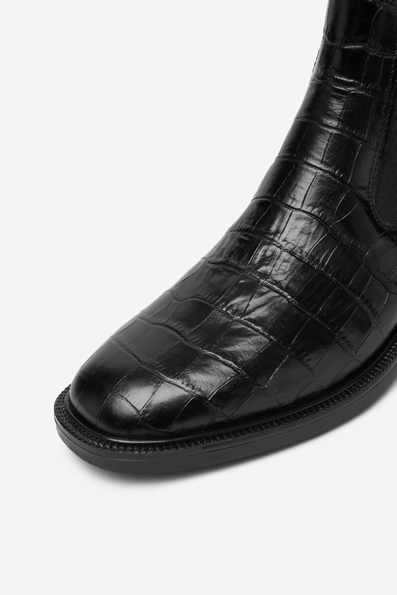 Gležnjarji chelsea Črna