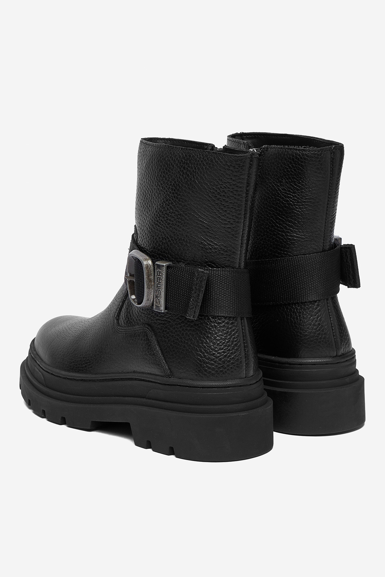 Polokozačky Černá