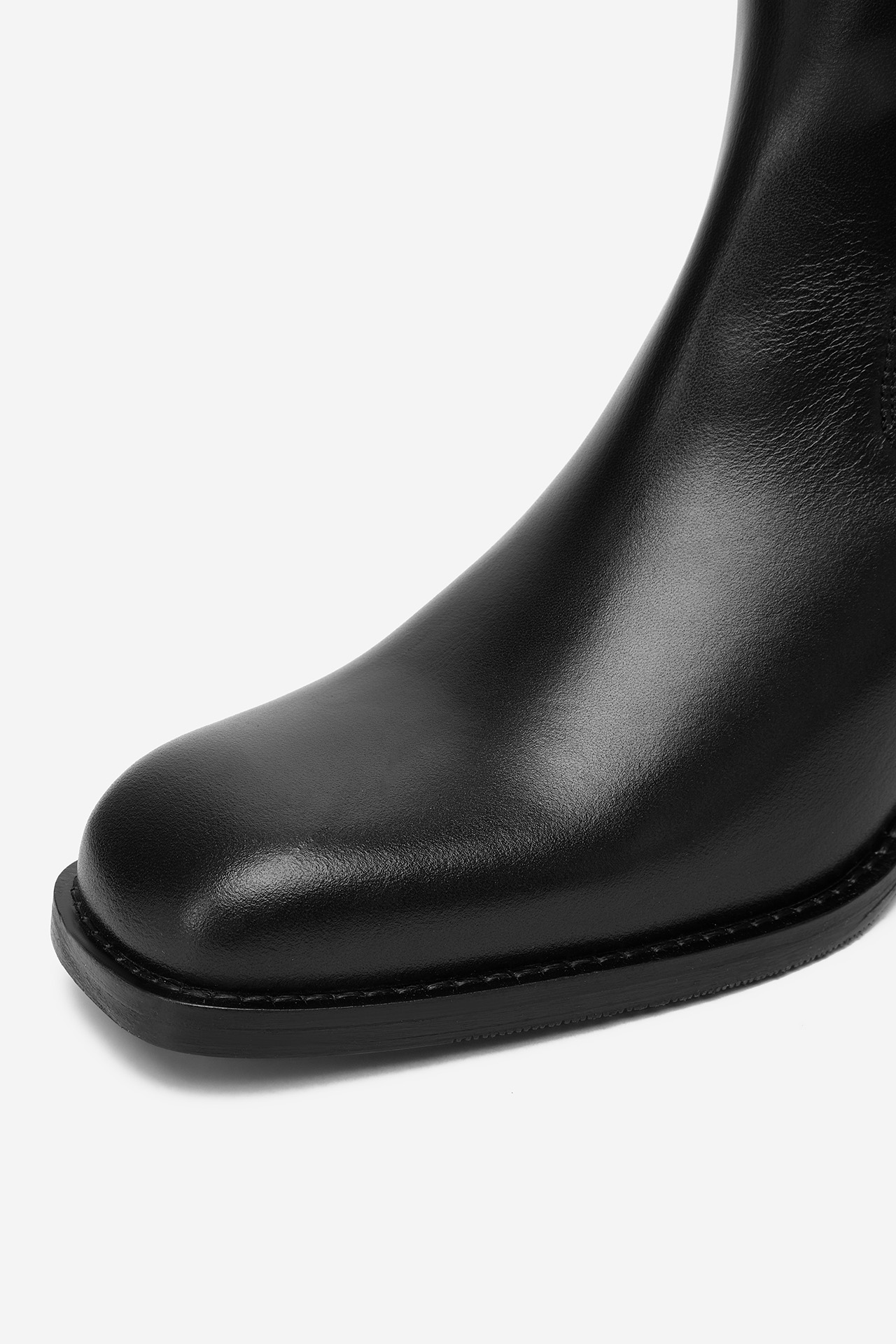 Polokozačky Černá