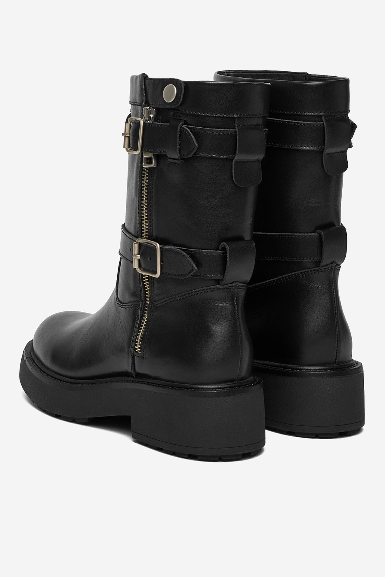 Polokozačky Černá