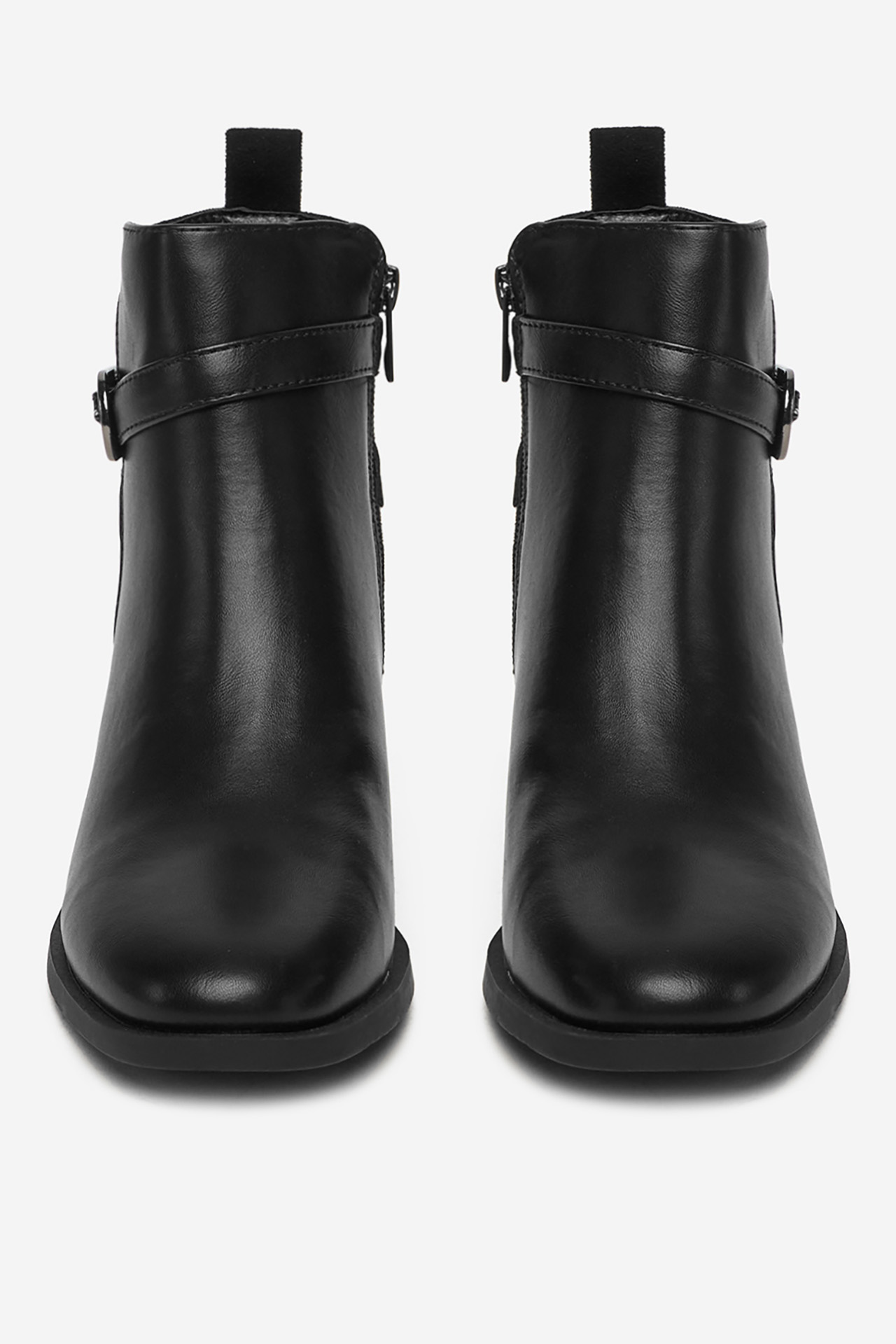 Polokozačky Černá