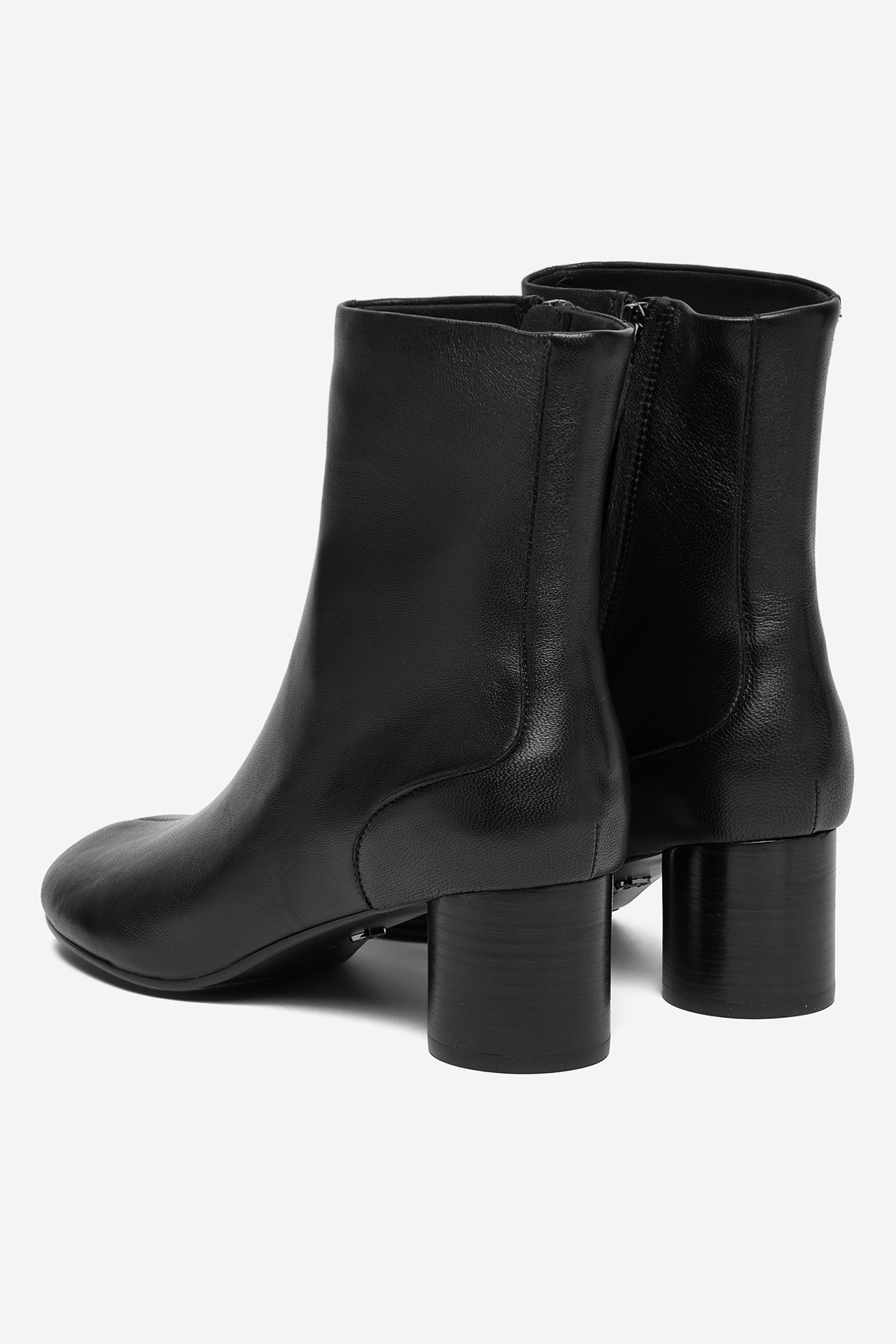 Polokozačky Černá