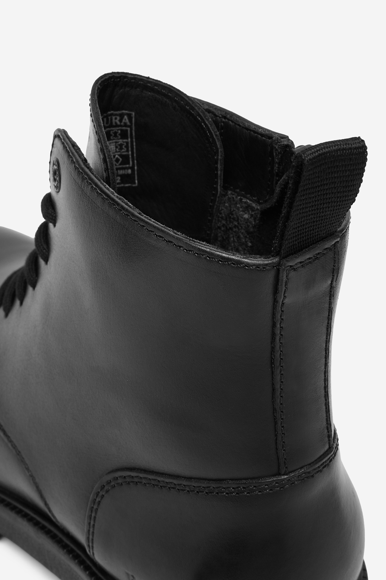 Kotníková obuv Černá