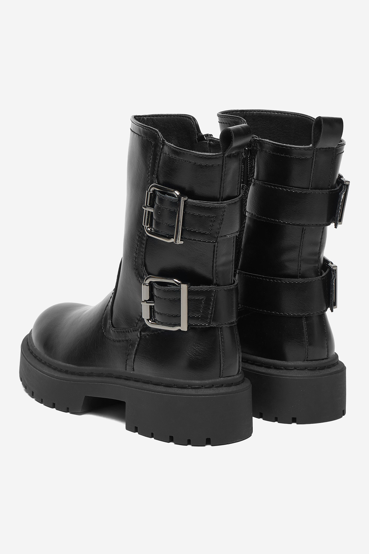 Polokozačky Černá