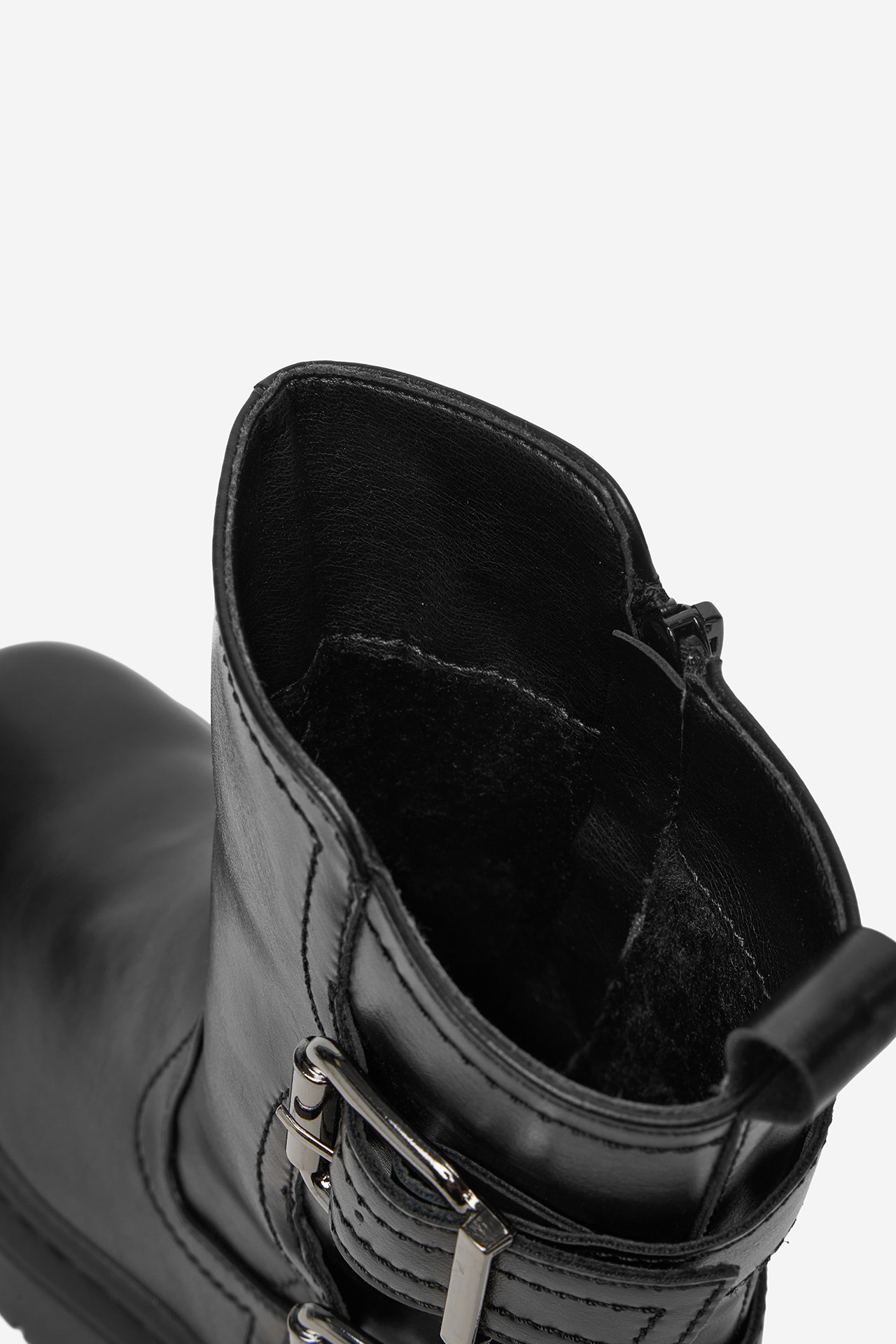 Polokozačky Černá