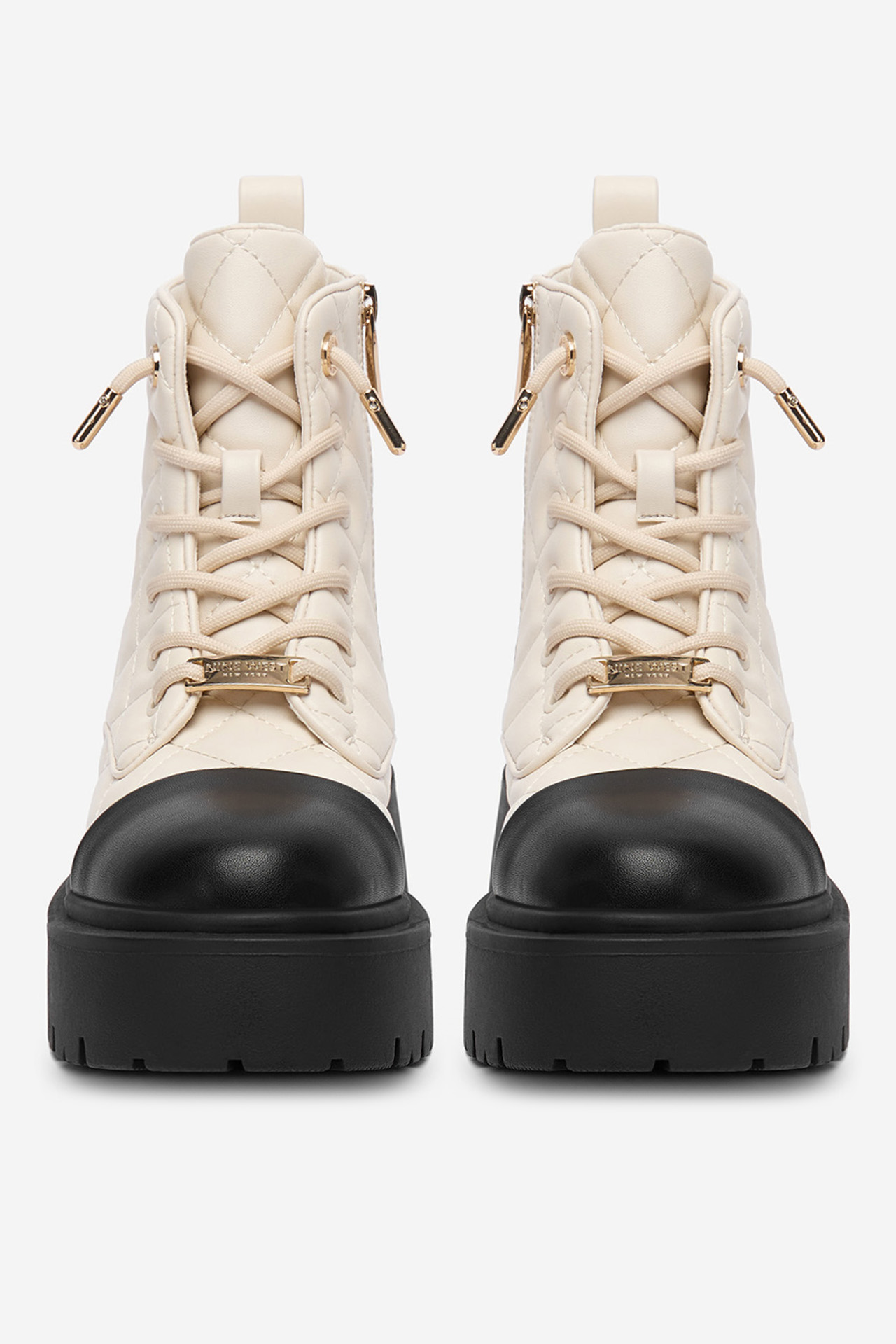 Bakancs Krémszínű