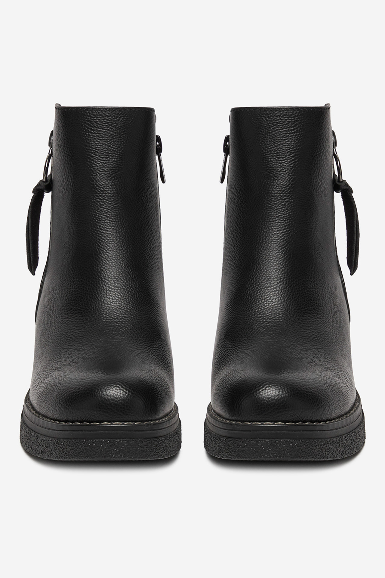 Polokozačky Černá