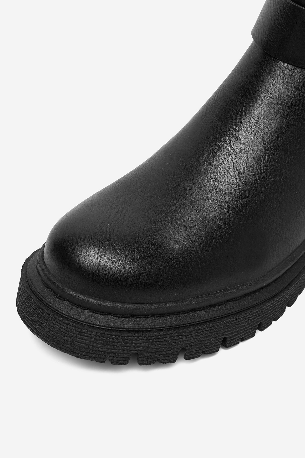 Polokozačky Černá