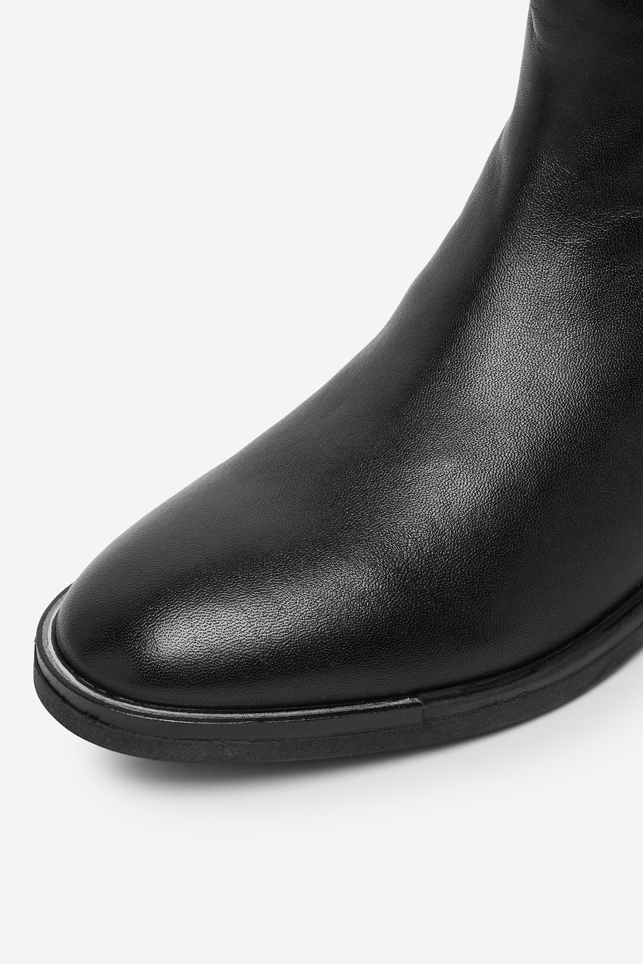 Polokozačky Černá