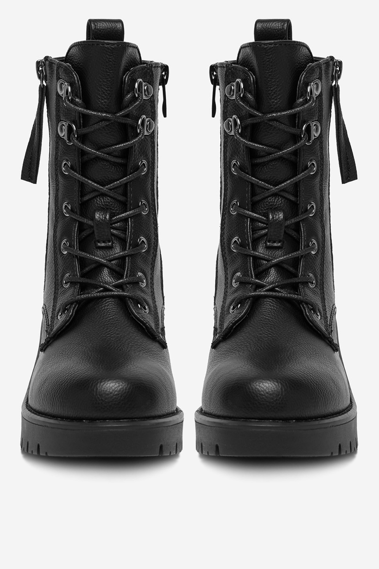 Kotníková obuv Černá